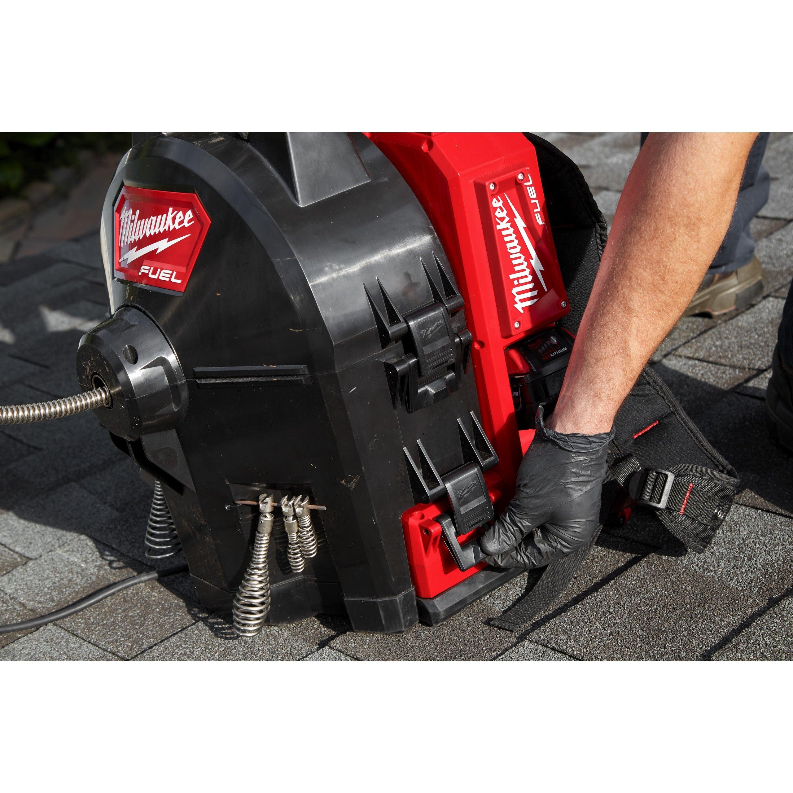 Mașină desfundat țevi autonomă 13 mm M18 FUEL™ Milwaukee M18FFSDC13-0, fără acumulator, fără încărcător, fără cutie, cod 4933459708 - BIG STORE (Dynamic Tools SRL)