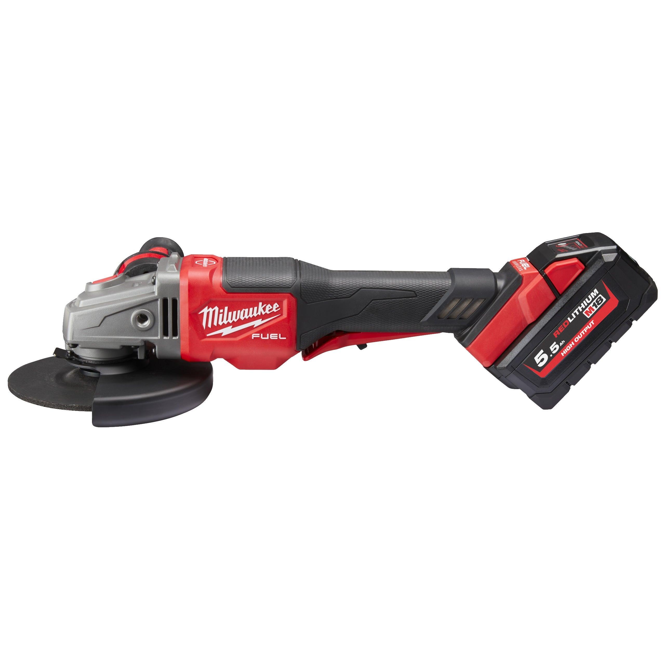 Polizor unghiular de înaltă performanță, de 125 mm, cu frânare, cu comutator tip clapetă, M18 FUEL™ Milwaukee M18FHSAG125XPDB-552X, cod 4933471080, 2 x M18 HB5,5 acumulator, M12-18 FC încărcător, cutie HD - BIG STORE (Dynamic Tools SRL)
