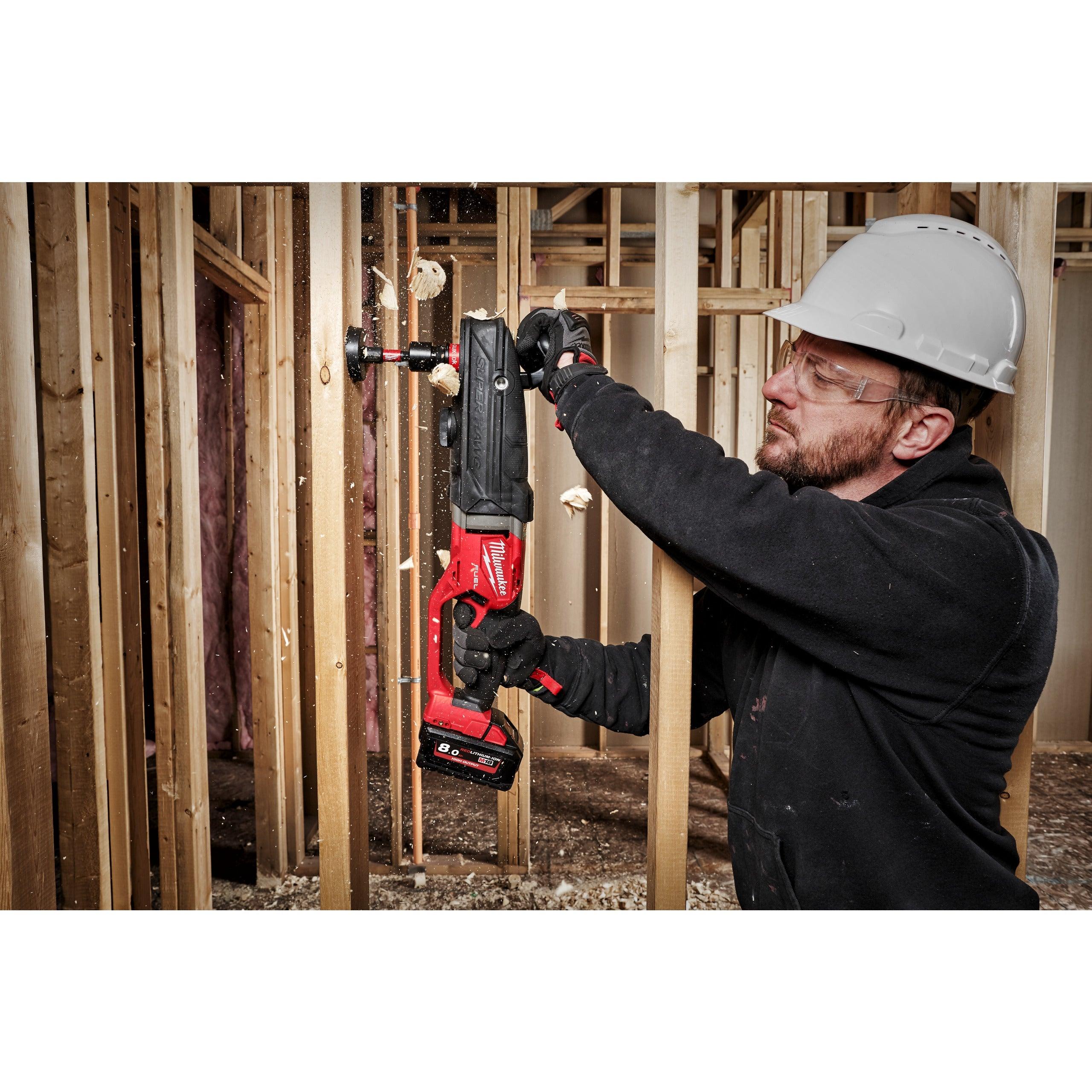 Mașină de găurit la unghi cu 2 viteze SUPER HAWG® M18 FUEL™ Milwaukee M18FRAD2-0, cod 4933471207, fără acumulator, fără încărcător, fără cutie - BIG STORE (Dynamic Tools SRL)