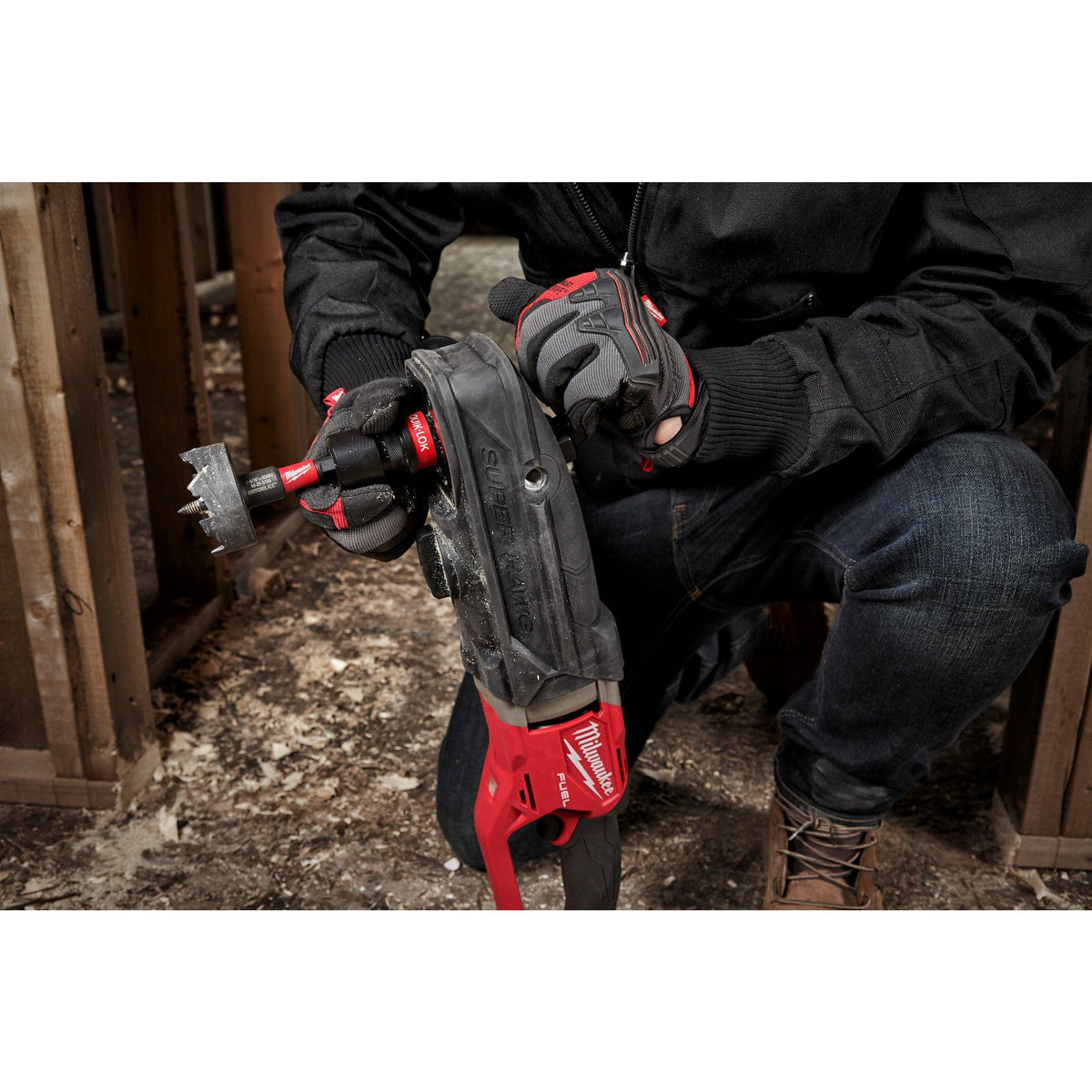 Mașină de găurit la unghi cu 2 viteze SUPER HAWG® M18 FUEL™ Milwaukee M18FRAD2-0, cod 4933471207, fără acumulator, fără încărcător, fără cutie - BIG STORE (Dynamic Tools SRL)