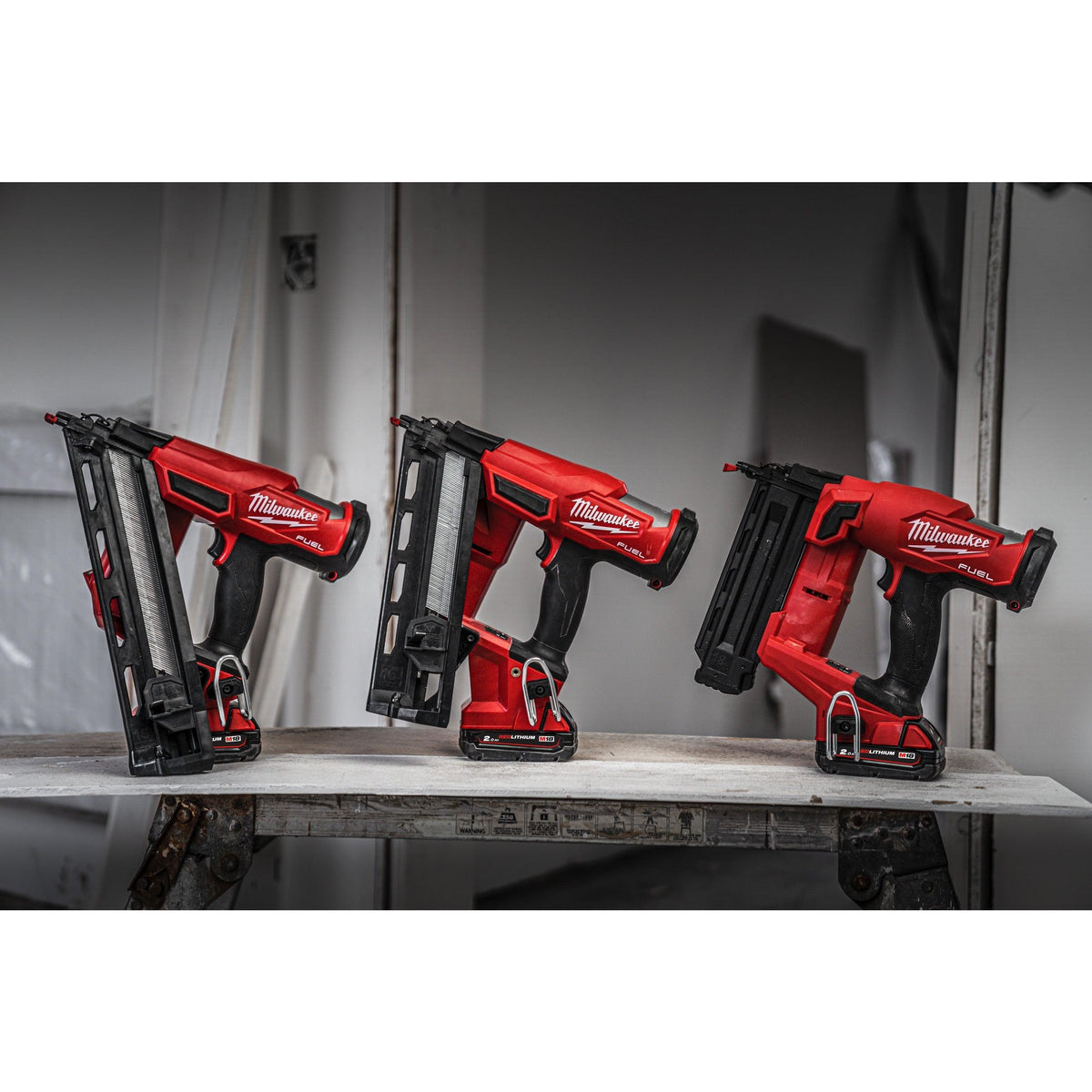 Pistol înclinat pentru cuie 16 GA M18 FUEL™ Milwaukee M18FN16GA-0X, cod 4933478094, fără acumulator, fără încărcător, cutie HD - BIG STORE (Dynamic Tools SRL)