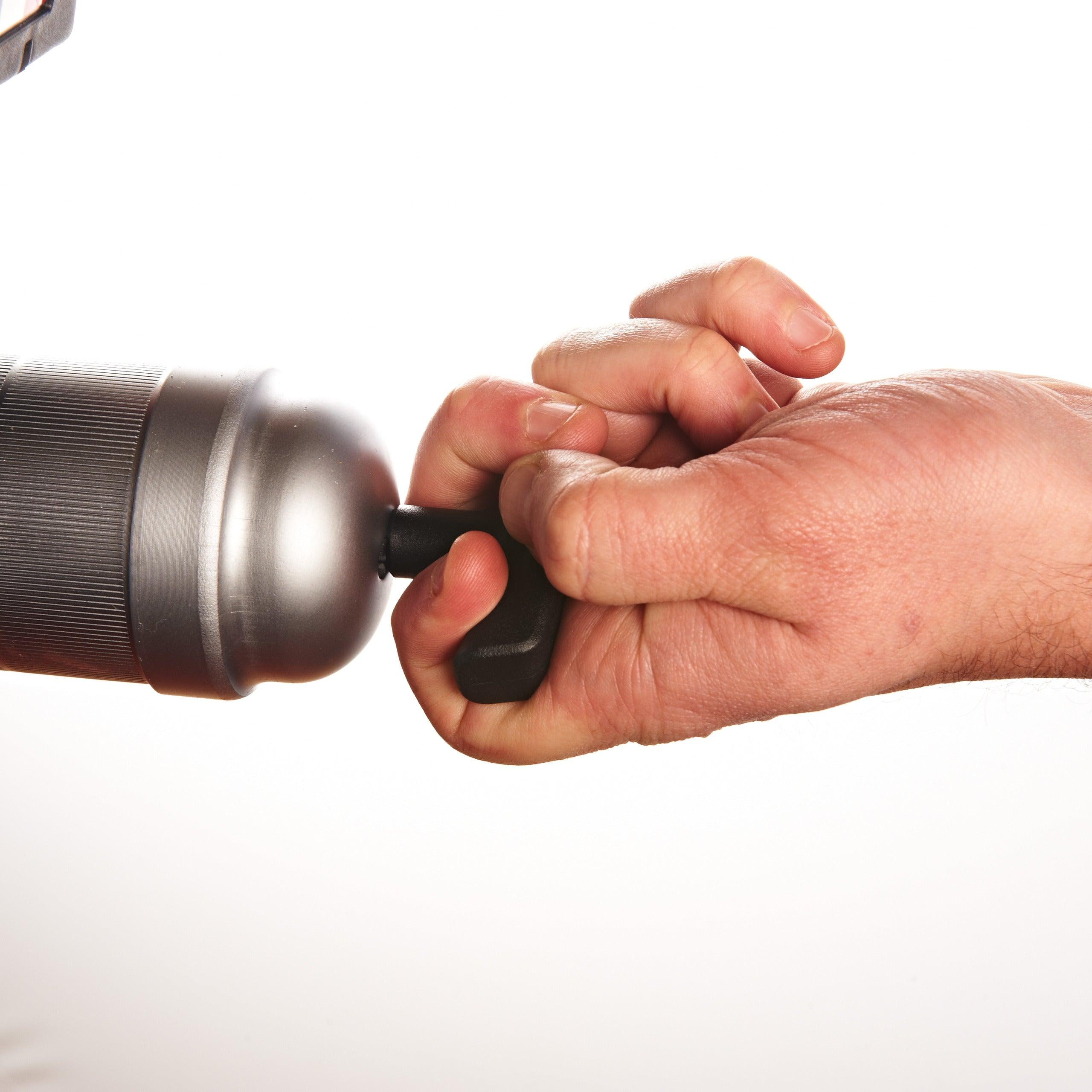 Pistol pentru gresat M18™ Milwaukee M18GG-201C, cod 4933440490, 1 x M18 B2 acumulator, M12-18 C încărcător, cutie plastic - BIG STORE (Dynamic Tools SRL)