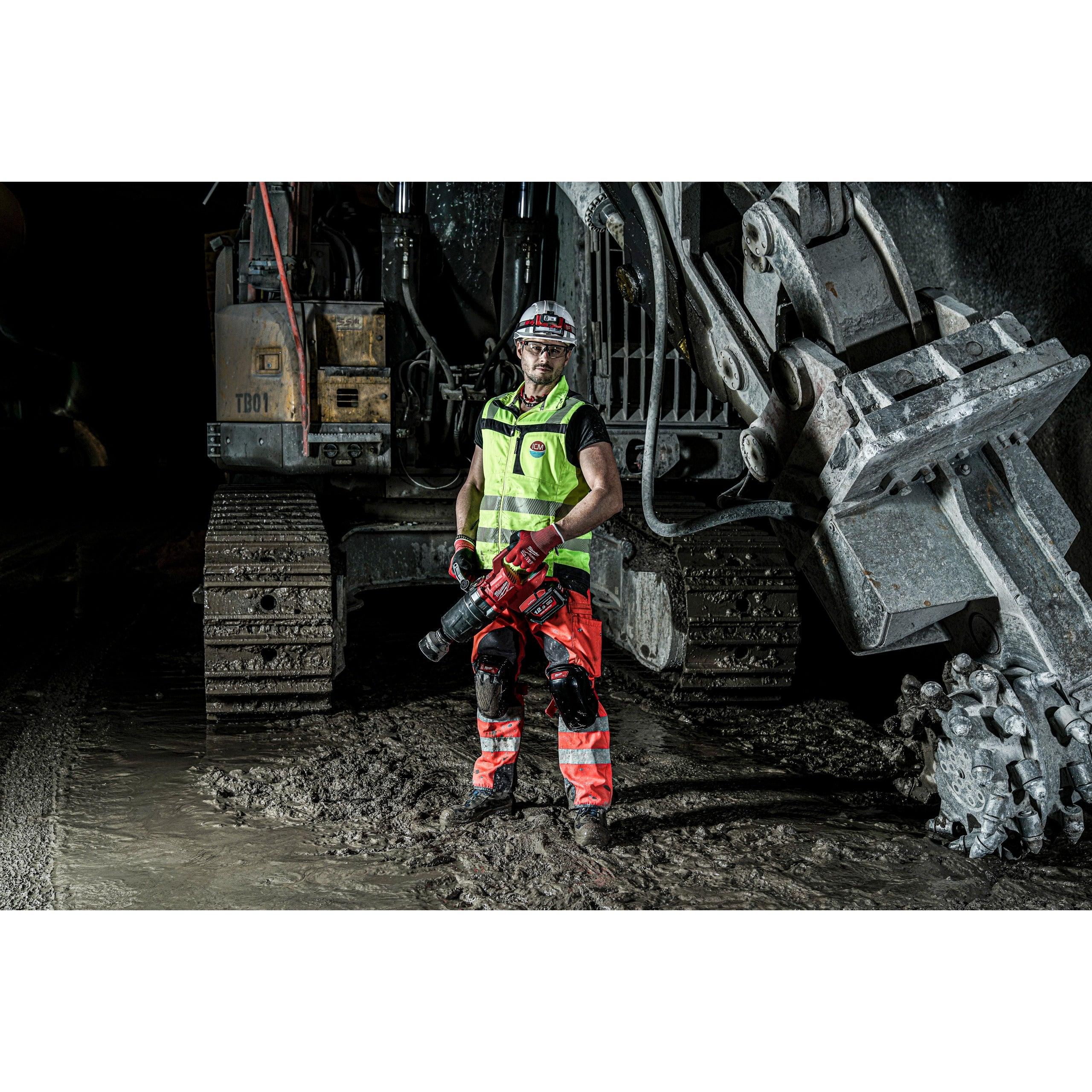 Cheie de impact Milwaukee 1″ 2576Nm 18V M18ONEFHIWF1DS-121C, ONE-KEY™ M18 FUEL™ cu mâner-D, cuplu ridicat și inel de fixare, cod 4933472072, 1 x M18 HB12 acumulator, M12-18 FC încărcător, cutie plastic - BIG STORE (Dynamic Tools SRL)