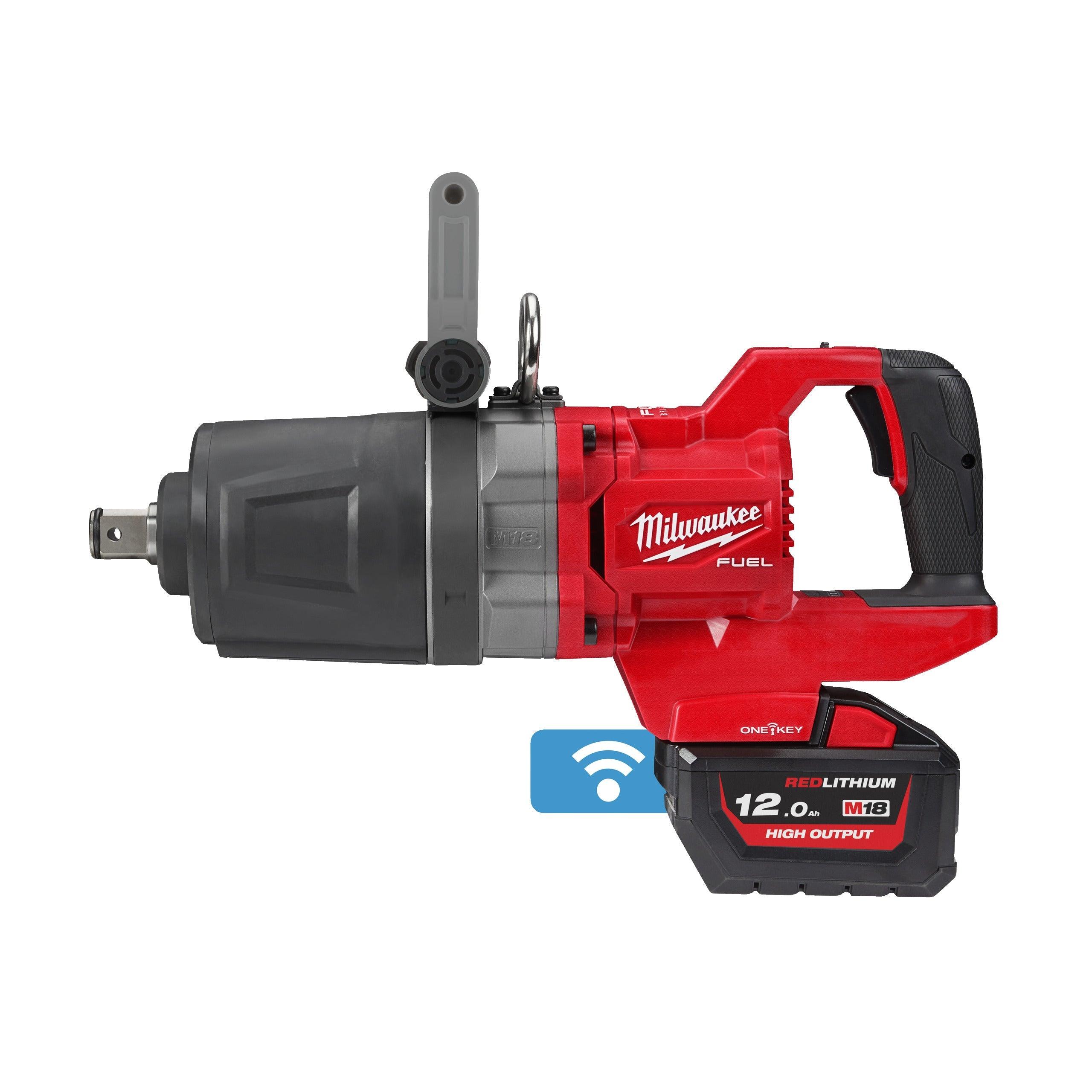 Cheie de impact Milwaukee 1″ 2576Nm 18V M18ONEFHIWF1DS-121C, ONE-KEY™ M18 FUEL™ cu mâner-D, cuplu ridicat și inel de fixare, cod 4933472072, 1 x M18 HB12 acumulator, M12-18 FC încărcător, cutie plastic - BIG STORE (Dynamic Tools SRL)