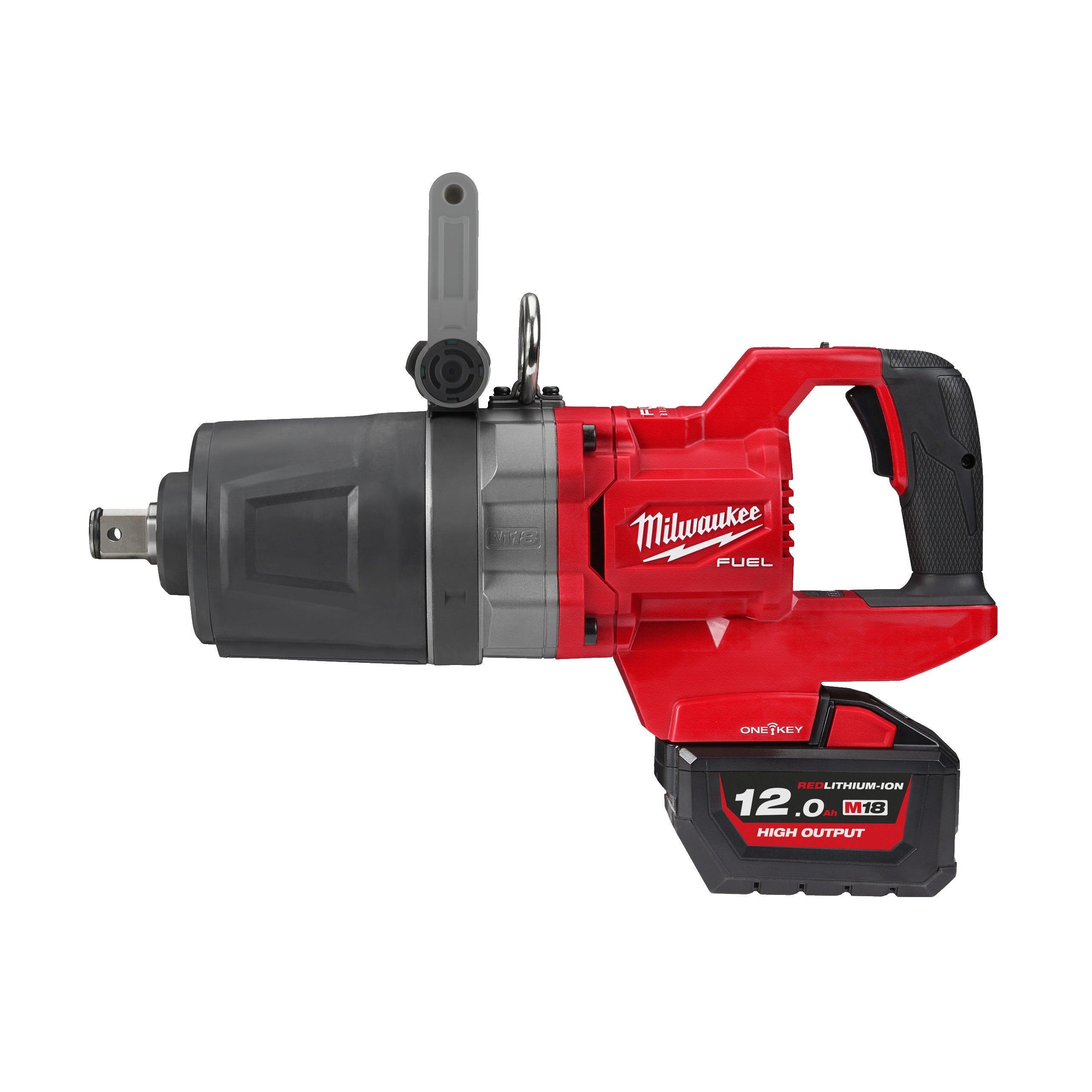 Cheie de impact Milwaukee 1″ 2576Nm 18V M18ONEFHIWF1DS-121C, ONE-KEY™ M18 FUEL™ cu mâner-D, cuplu ridicat și inel de fixare, cod 4933472072, 1 x M18 HB12 acumulator, M12-18 FC încărcător, cutie plastic - BIG STORE (Dynamic Tools SRL)