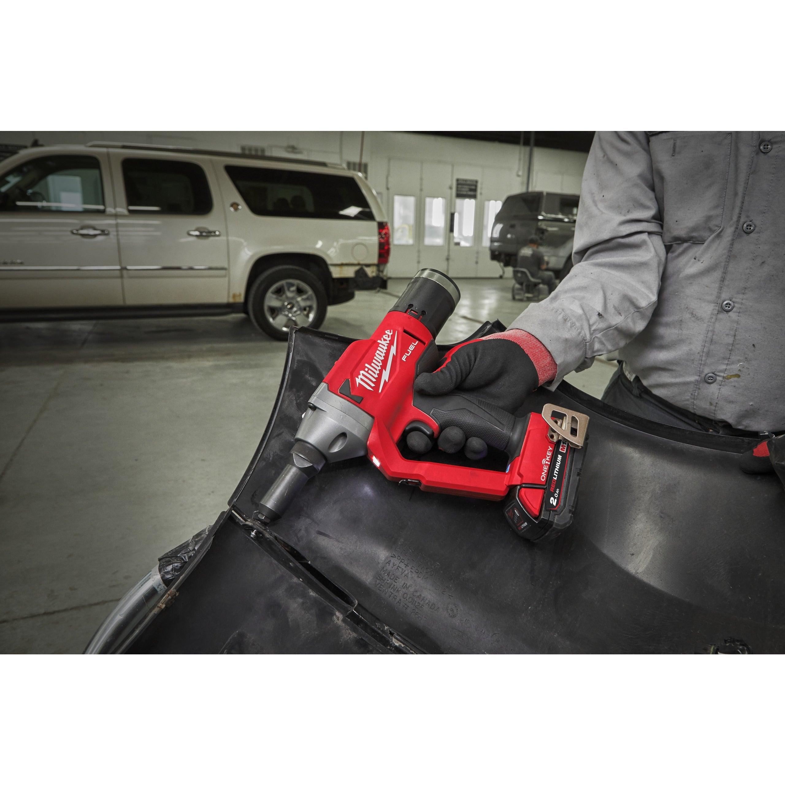 Pistol pentru nituit M18 FUEL™ ONE-KEY™ Milwaukee M18ONEFPRT-202X, cod 4933478602, 2 x M18 B2 acumulator, M12-18 FC încărcător, cutie HD - BIG STORE (Dynamic Tools SRL)