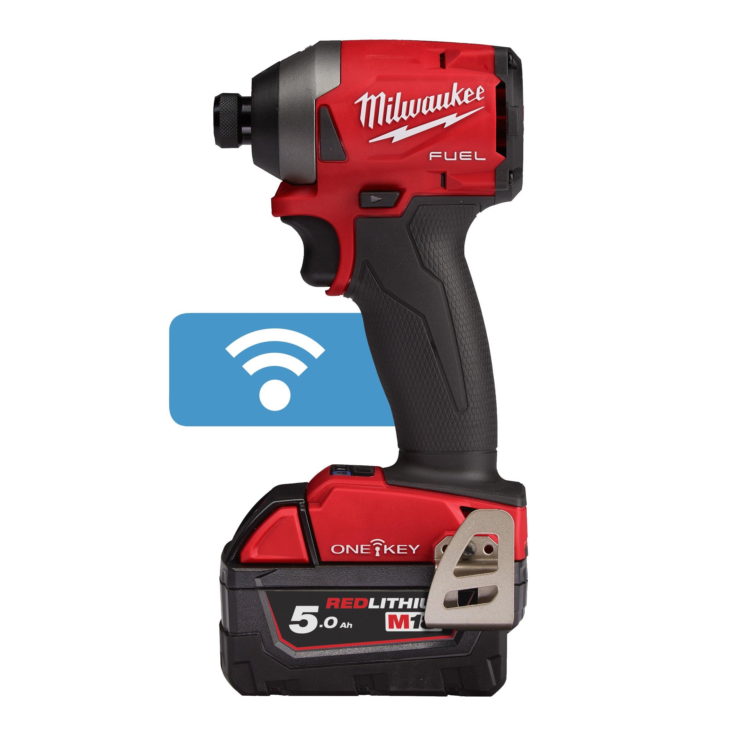 Mașină de înșurubat cu impact Milwaukee 1/4″ Hex 226Nm 18V M18ONEID2-502X, ONE-KEY™ M18 FUEL™, cod 4933464091, 2 x M18 B5 acumulator, M12-18 FC încărcător, cutie HD - BIG STORE (Dynamic Tools SRL)