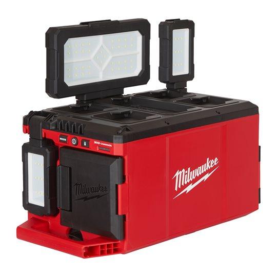Proiector cu încărcător Milwaukee M18™ POALC-0 PACKOUT™, TRUEVIEW™, cod 4933478120 - BIG STORE (Dynamic Tools SRL)