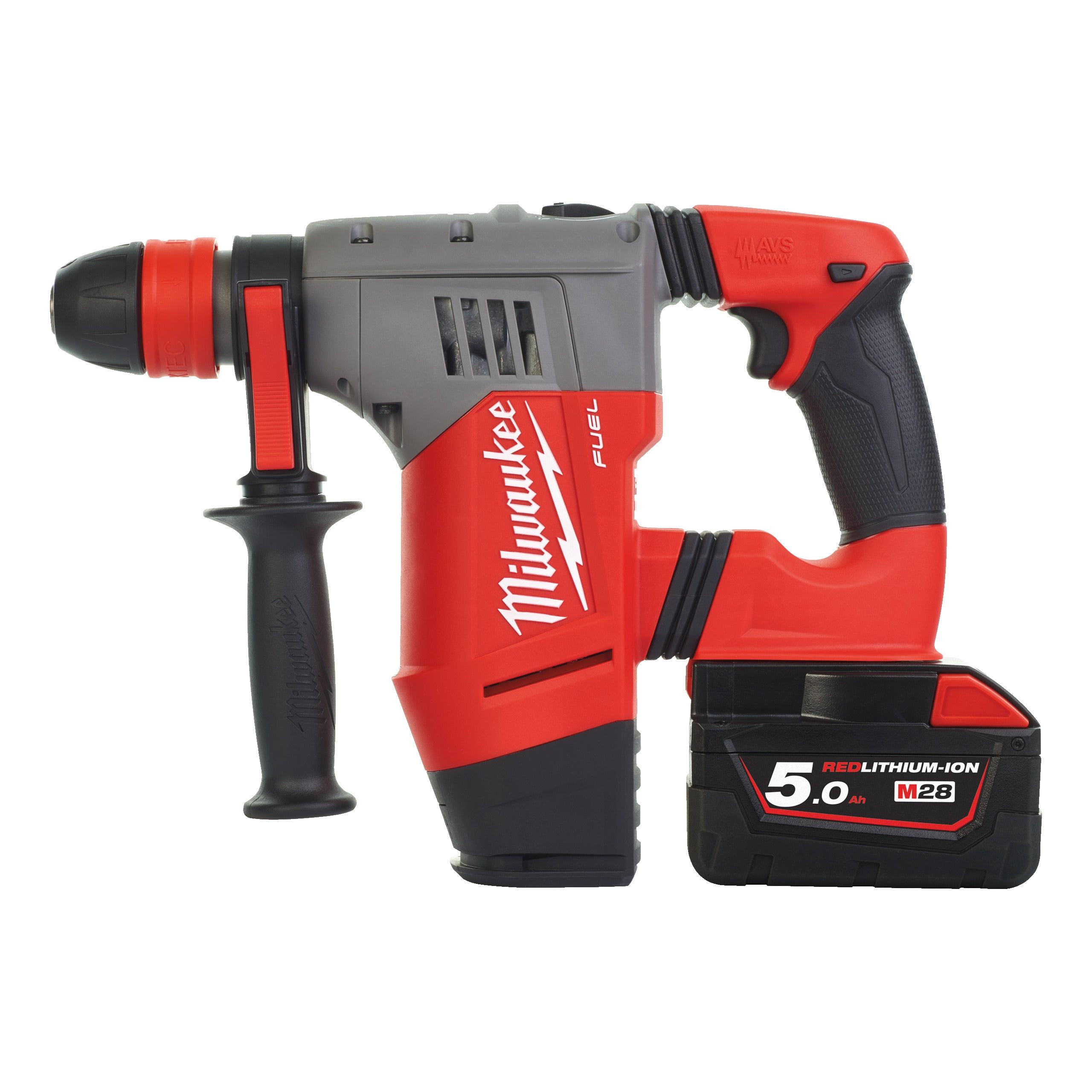 Ciocan rotopercutor SDS-plus M28 FUEL™ cu mandrină FIXTEC™ Milwaukee M28CHPX-502C, cod 4933448010 - BIG STORE (Dynamic Tools SRL)