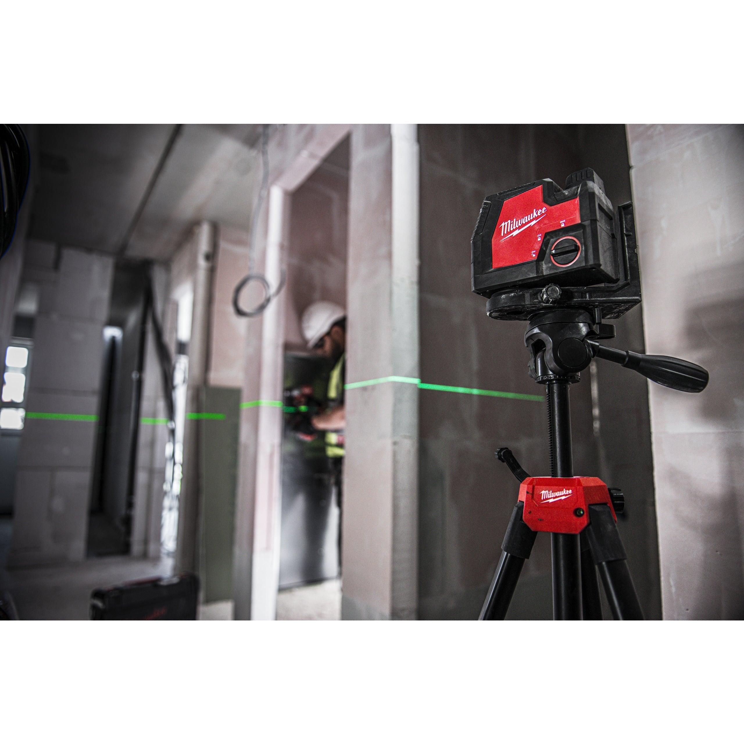 Trepied laser Milwaukee de 1,8 m, cod 4932478106 - BIG STORE (Dynamic Tools SRL)