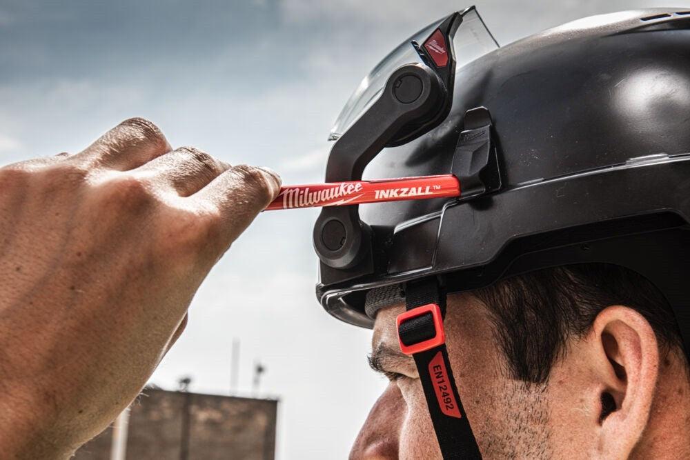 Vizieră universală fumurie BOLT™ Milwaukee, cod 4932479942 - BIG STORE (Dynamic Tools SRL)