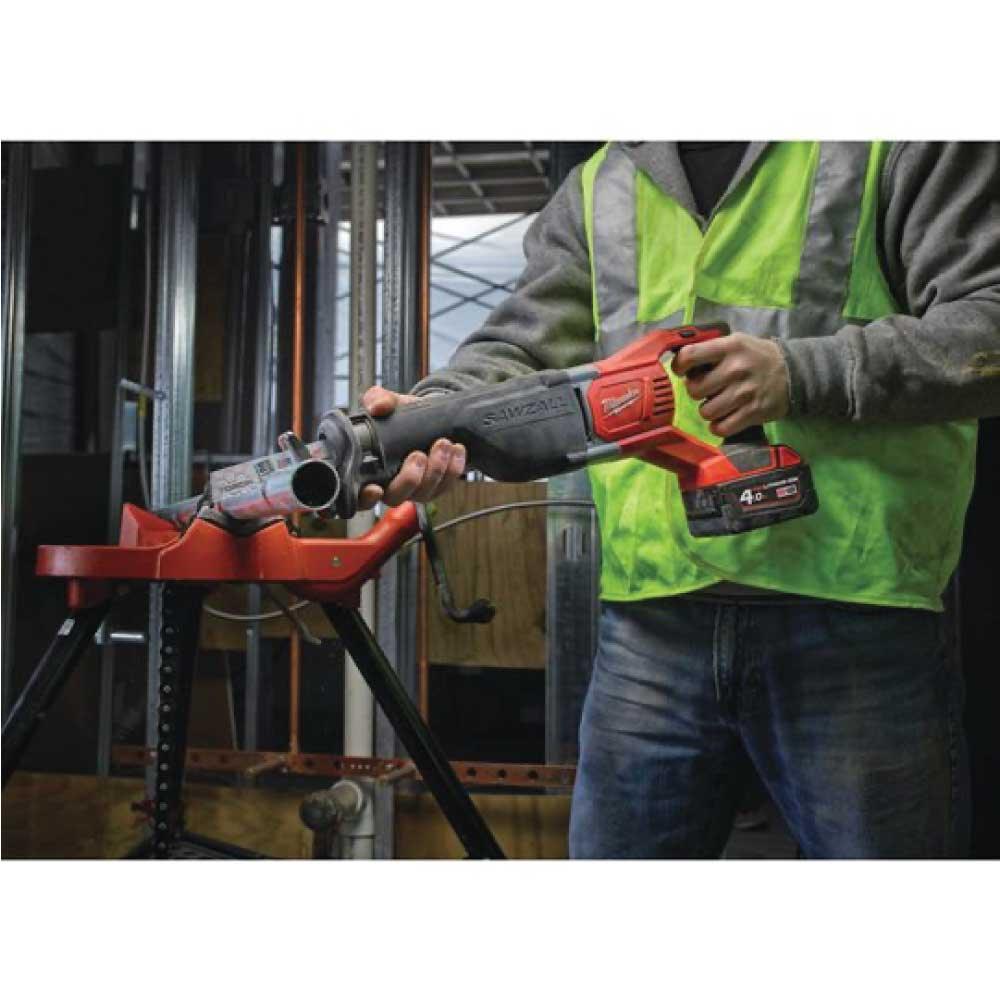 Fierăstrău sabie Milwaukee M18-BSX, SAWZALL™ M18™, fără acumulator, fără încărcător, fără cutie, cod 4933447275 - BIG STORE (Dynamic Tools SRL)