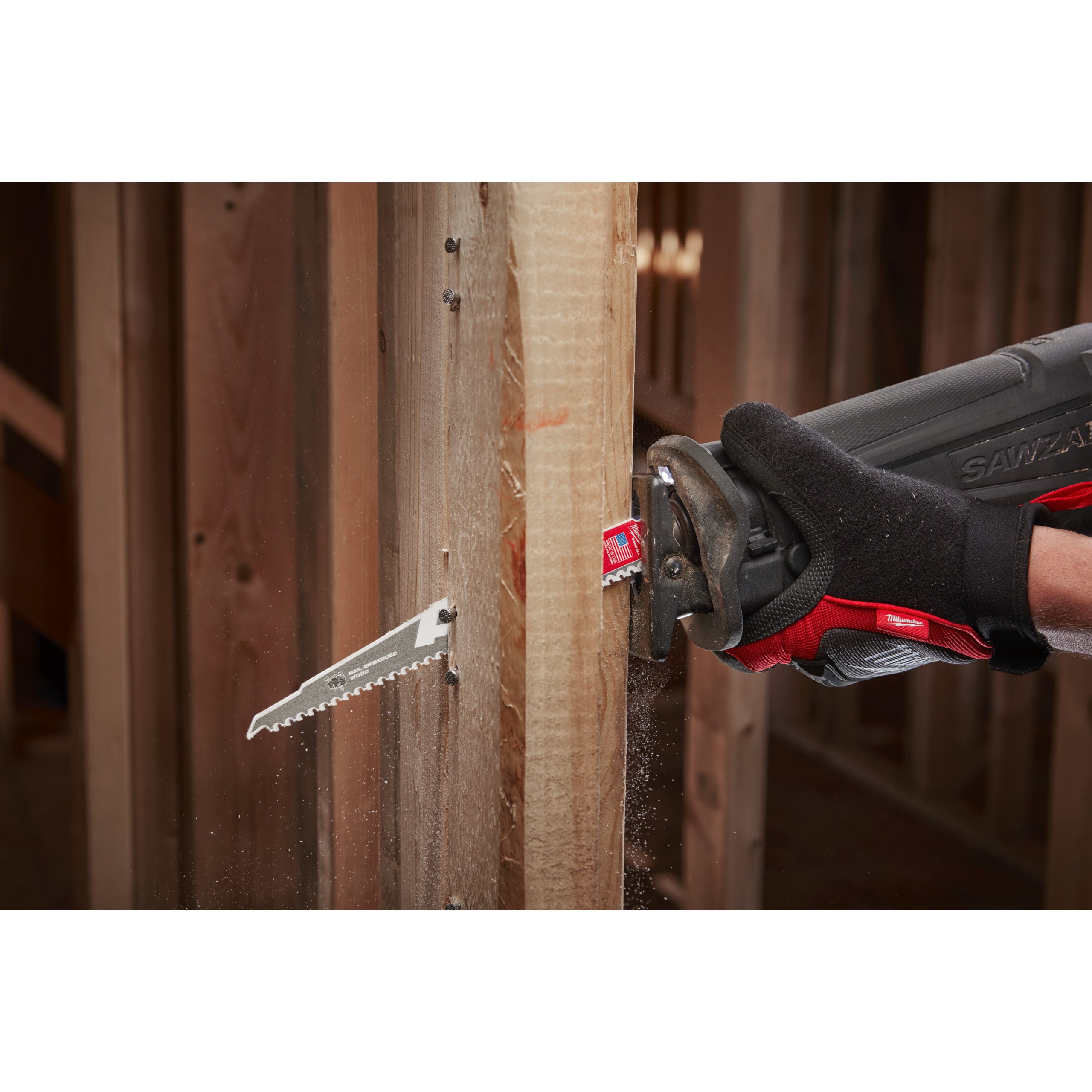 Pânză pentru fierăstrău sabie Sawzall Heavy Duty AX™ cu dinți din carbură pentru lucrări de demolare Milwaukee TCT AX 230mm x 5 Tpi, cod 48475226