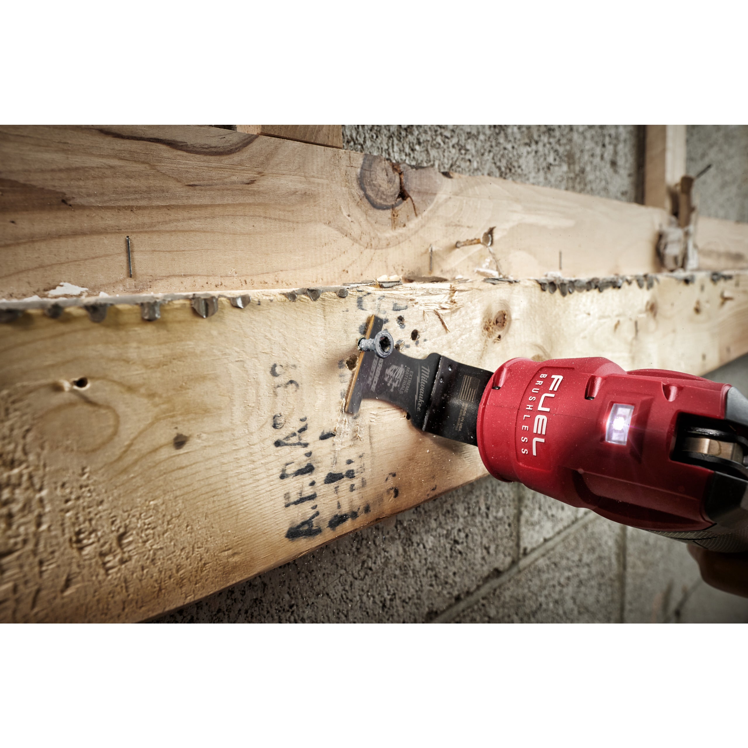 Pânză pentru mașină multifuncțională multimaterial Milwaukee Wood & Metal Bi-Metal 28mm Plunge Blade, cod 48906531