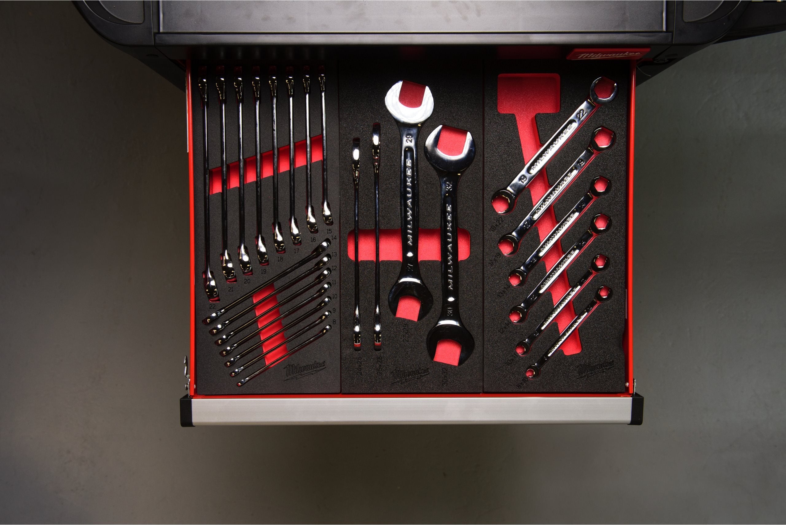 Set de chei combinate Milwaukee MAX BITE în inserție de spumă, 22 buc, cod 4932493248