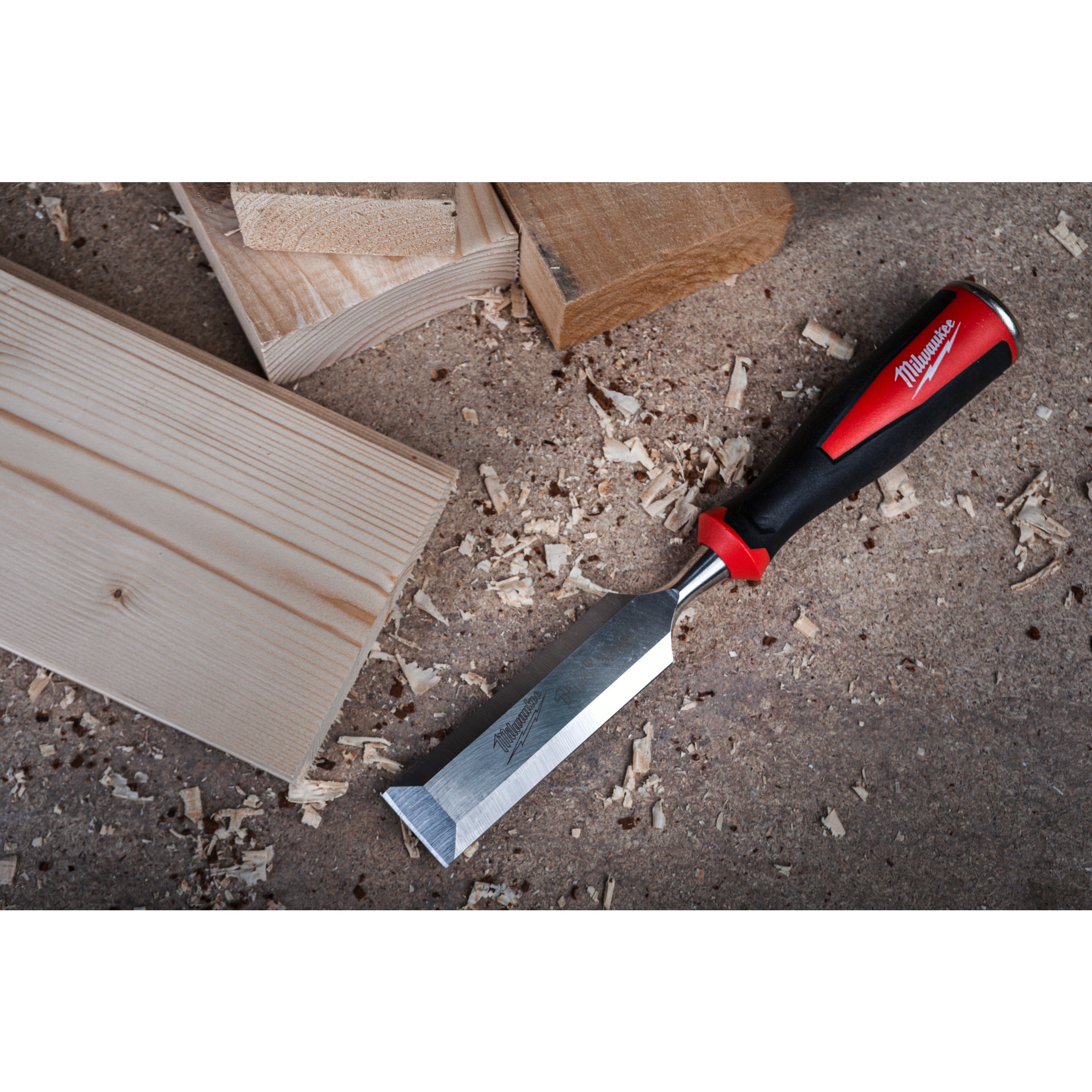 Daltă manuală  cu margine teșită Milwaukee 1 1/4" Beveled Edge Chisel, cod 4932479896