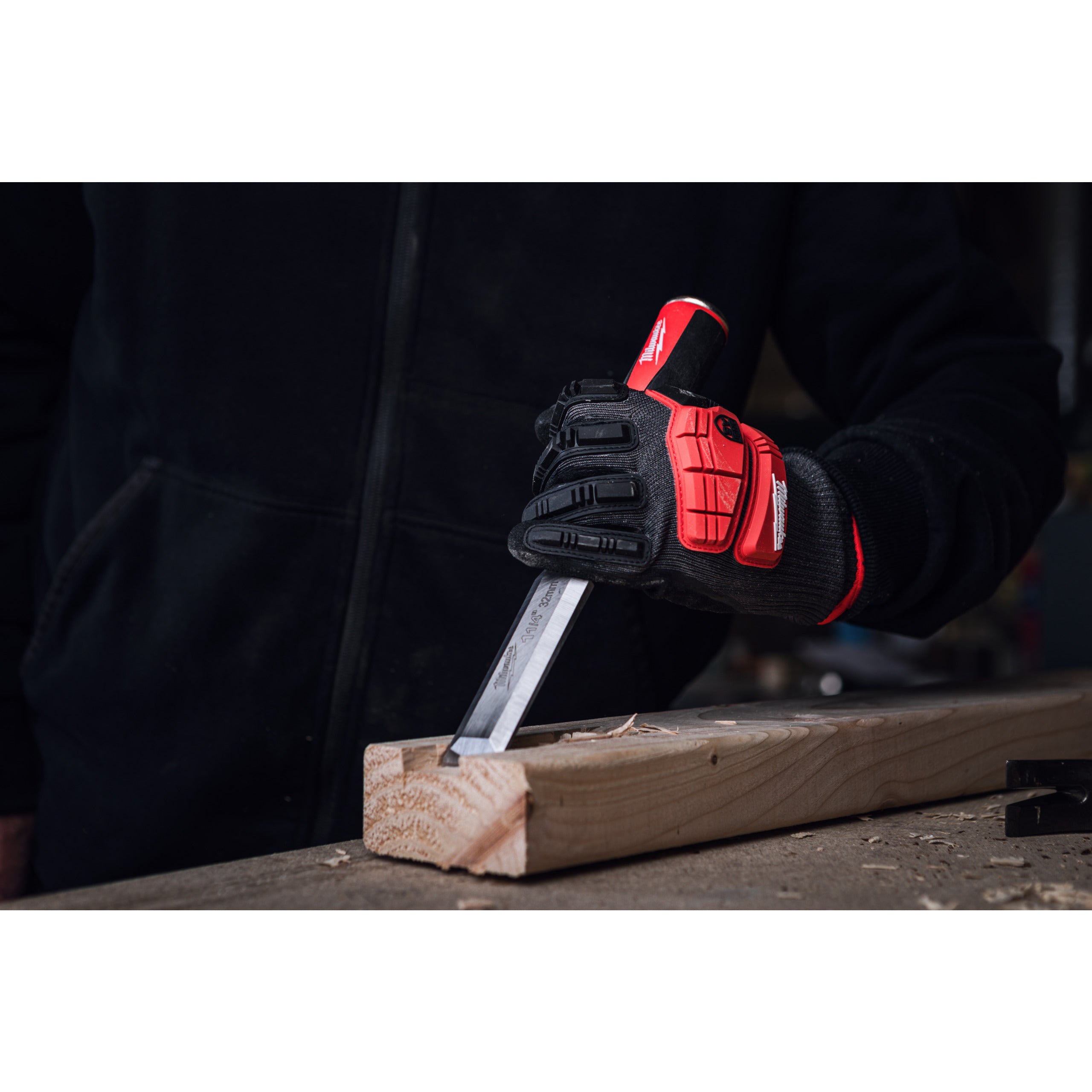 Daltă manuală  cu margine teșită Milwaukee 1 1/4" Beveled Edge Chisel, cod 4932479896