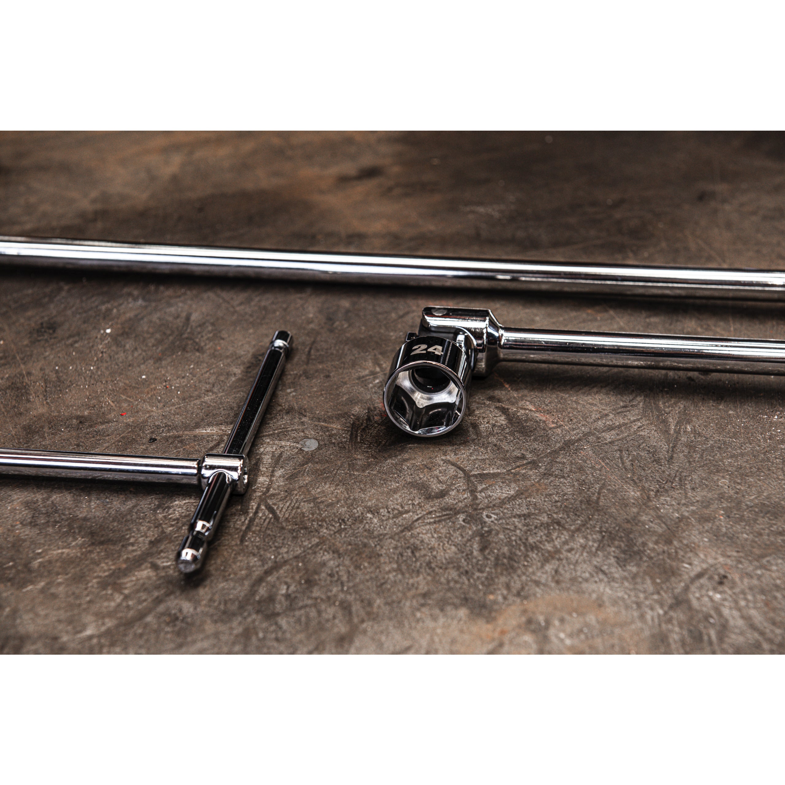 Cheie Set 7 chei cu mâner în T și cap pivotant Milwaukee T-bar handle with swivel socket Set, cod 4932492674