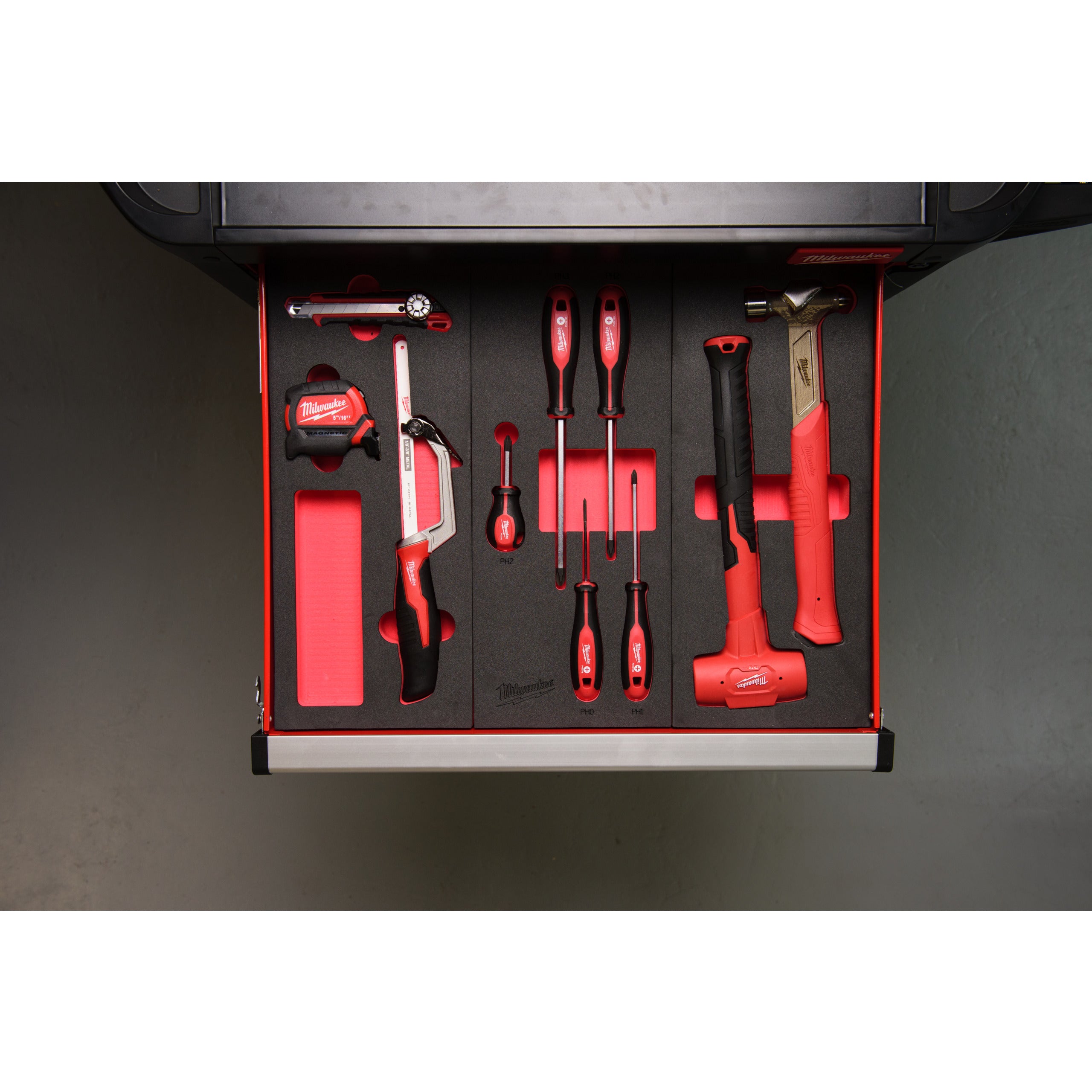 Inserție din spumă pentru dulap metalic TOOLGUARD™ măsurare și tăiere Milwaukee Cutting and Measuring Set Foam Insert - 3 pcs, cod 4932493252