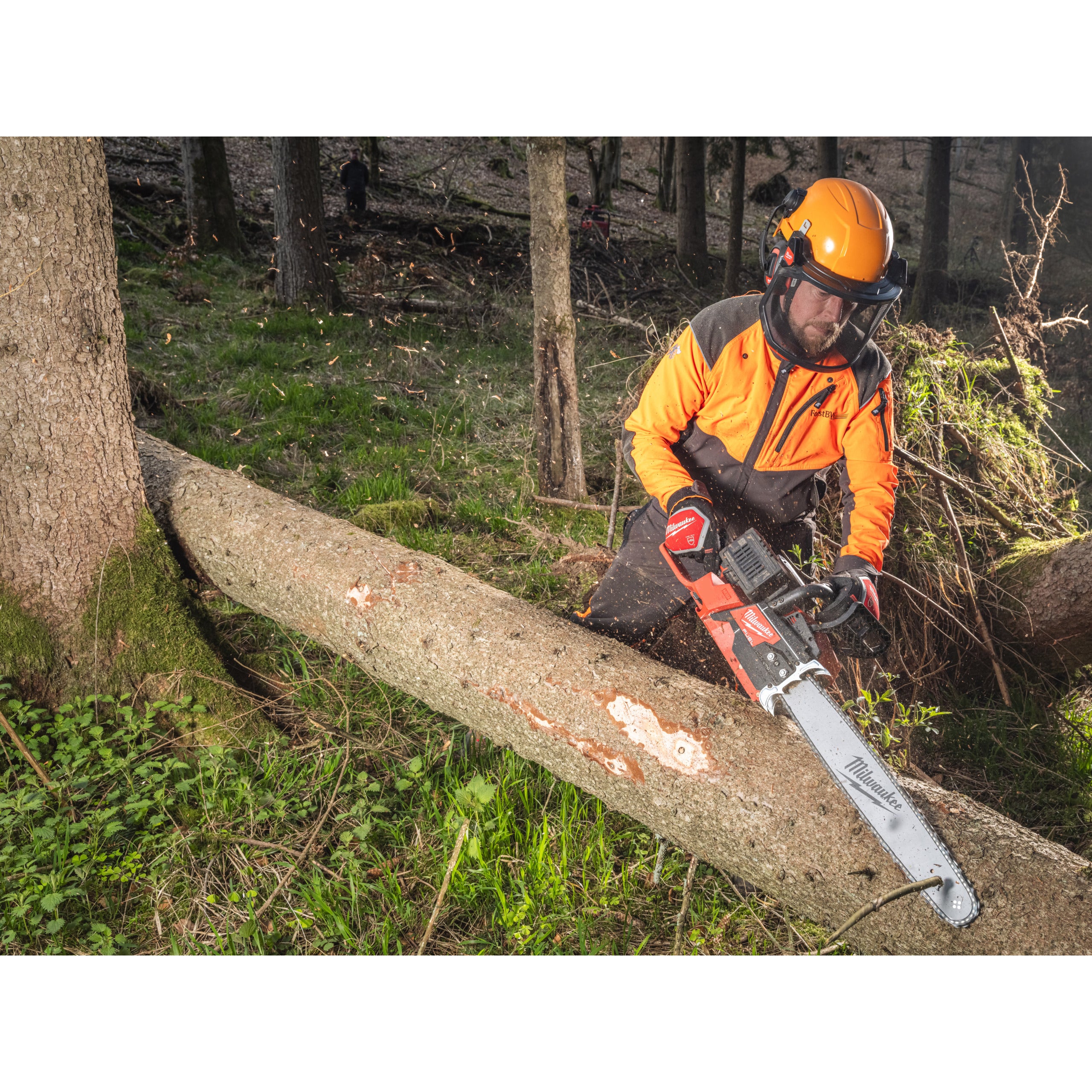 Mănuși protecție pentru fierăstrău cu lanț Milwaukee Chain Saw Gloves - 9/L, cod 4932493541