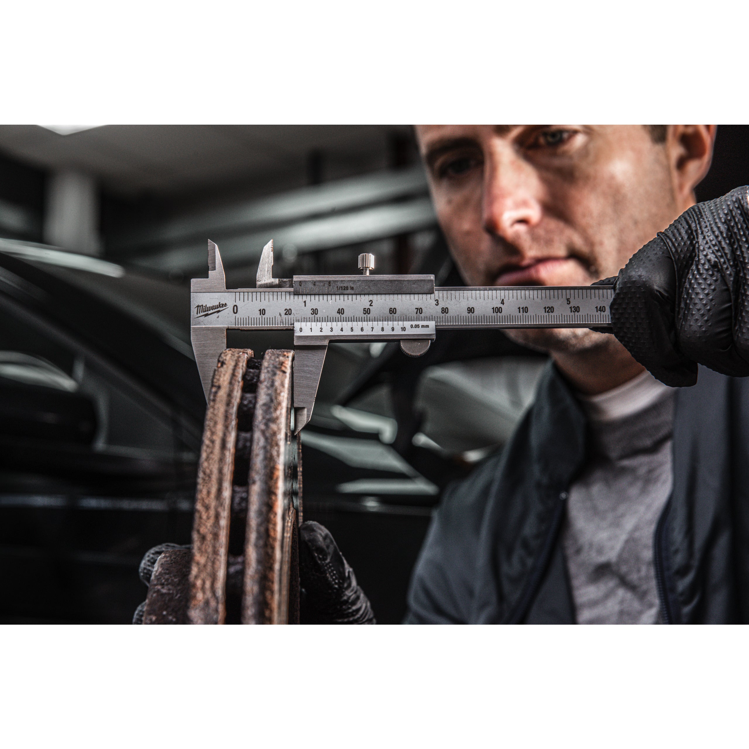 Instrument de măsurare de precizie Șubler Milwaukee 200mm Vernier Caliper, cod 4932493925