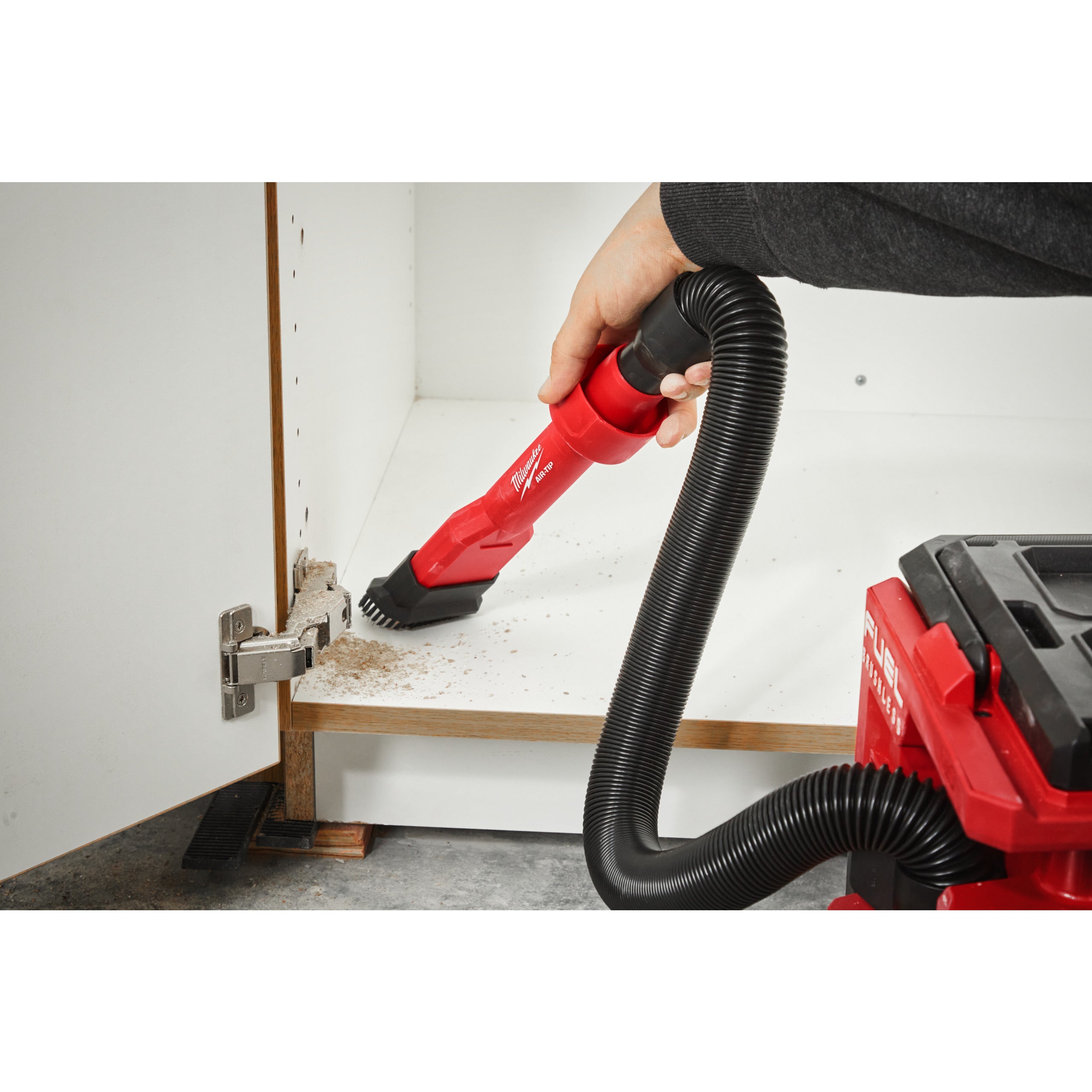 Atașament AIR-TIP™ pentru aspirator AIR-TIP™ Cap de aspirare cu perie mobilă, 2 în 1 Milwaukee AT-3, cod 4932498012