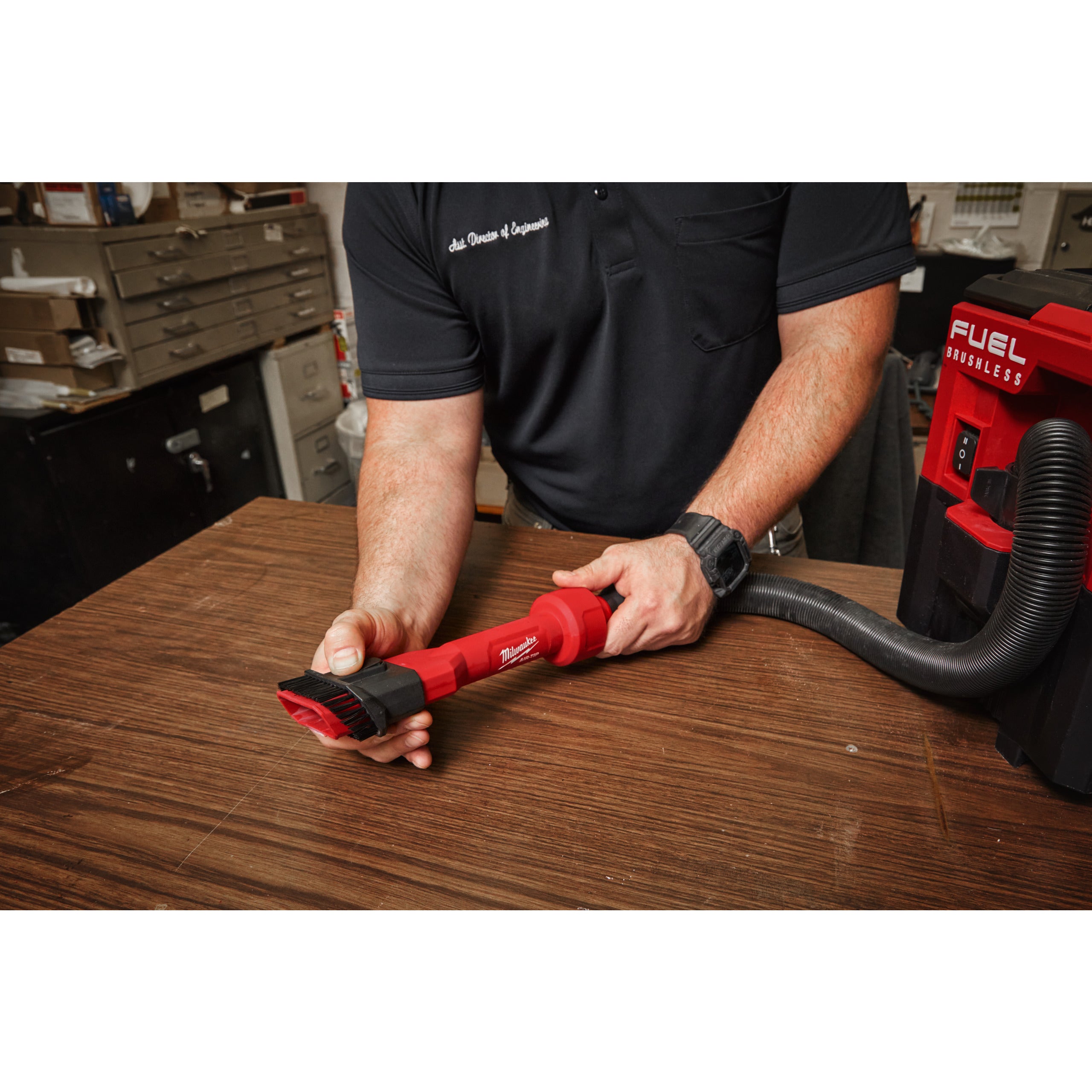 Atașament AIR-TIP™ pentru aspirator AIR-TIP™ Cap de aspirare cu perie mobilă, 2 în 1 Milwaukee AT-3, cod 4932498012