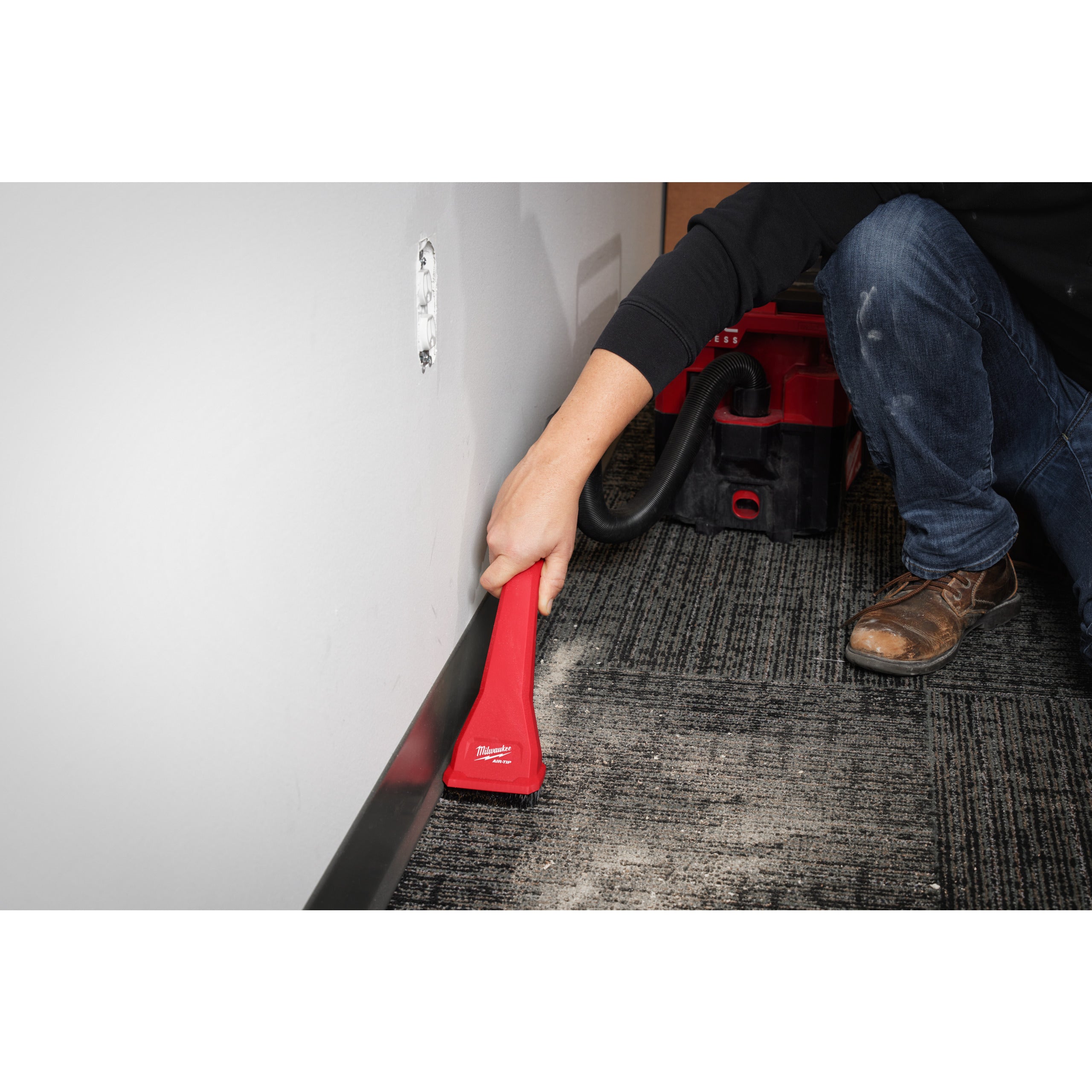 Atașament AIR-TIP™ pentru aspirator AIR-TIP™ Cap lung de aspirare cu perie Milwaukee AT-15, cod 4932498024