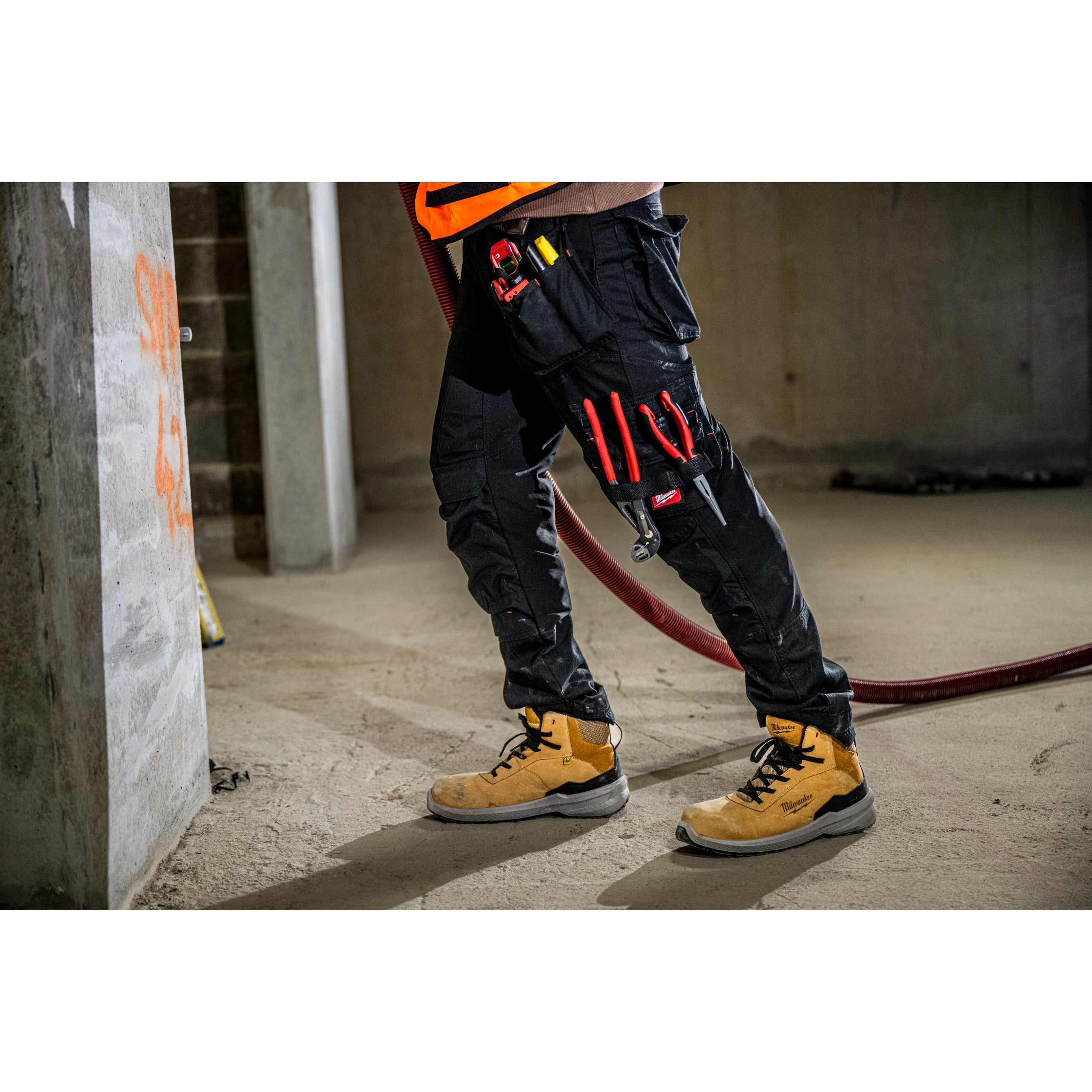 Pantaloni de lucru FREEFLEX™, negri Milwaukee WP BL 60, cod 4932498198