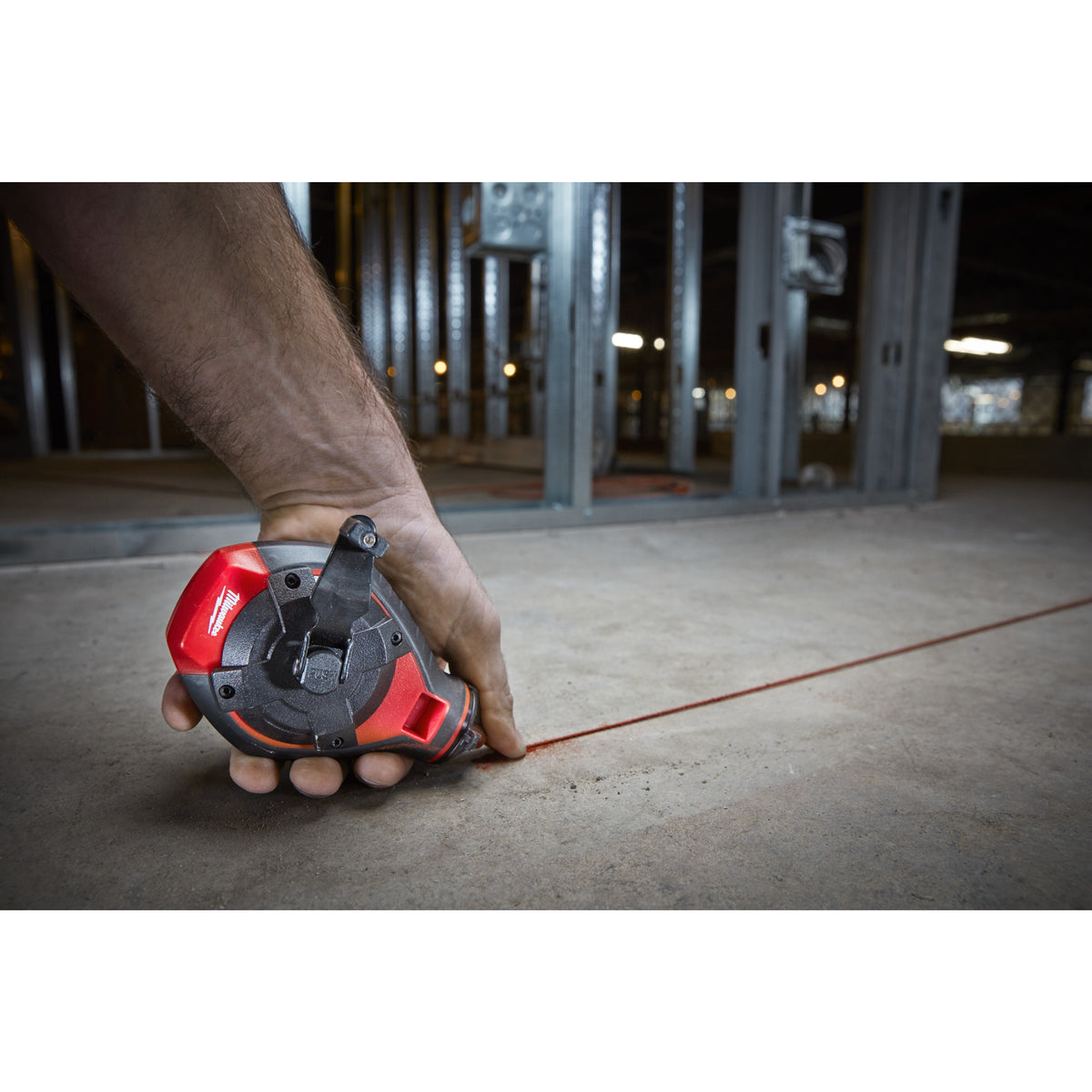 Trasor cu sfoară Bold Line Milwaukee Bold Line Chalk Reel & Red Chalk Refill, cod 4932498391