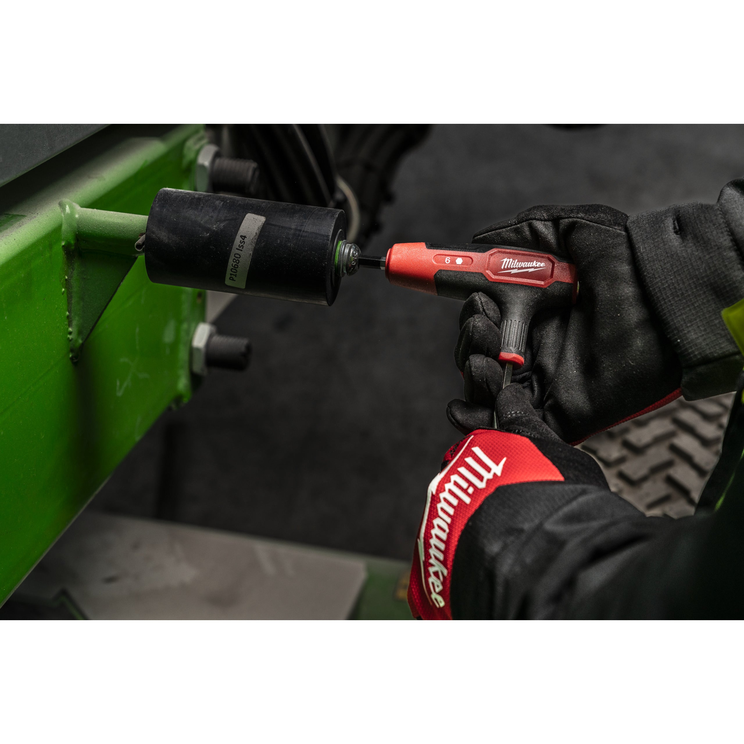 Set chei Hex și Torx Cheie cu mâner în T, Hex Milwaukee 6mm Hex Key Wrench with Comfort Grip, cod 4932498685