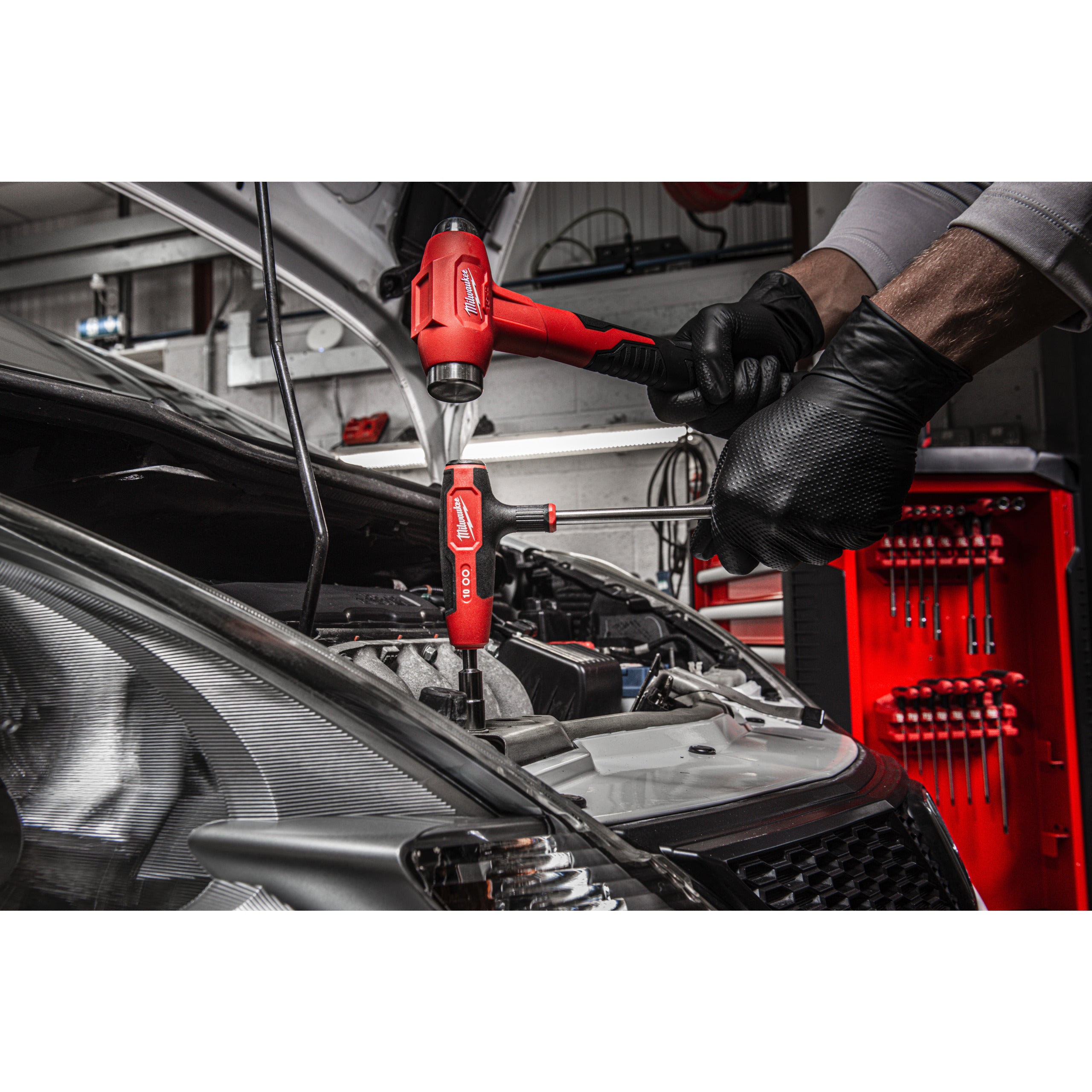 Șurubelniță Cheie tubulară cu mâner în T Milwaukee 5.5mm Nut driver with T-handle Grip, cod 4932498706