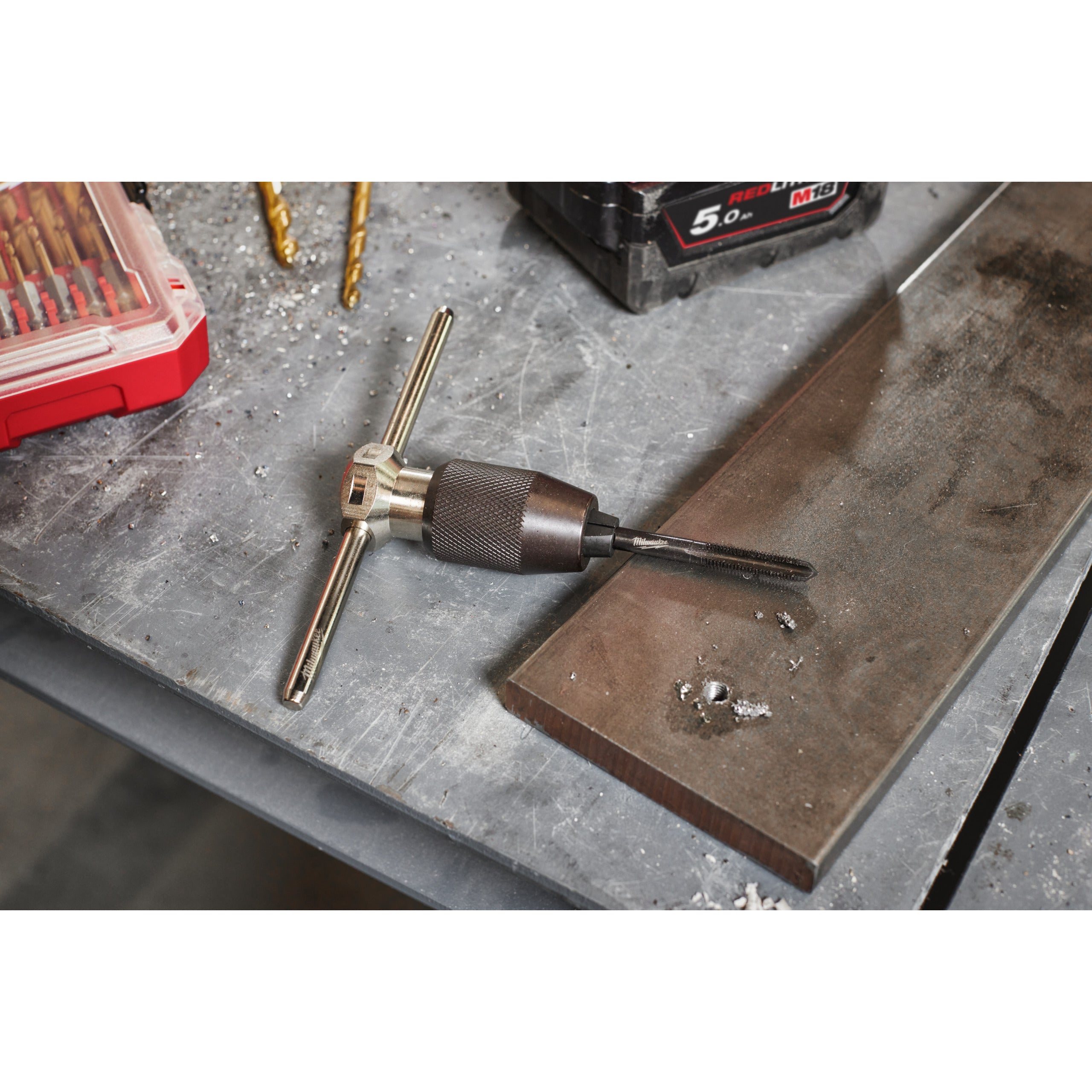 Set tarozi și filiere Set metric 17 buc. filiere și tarozi Milwaukee Tap and Die Metric Set, cod 4932498720
