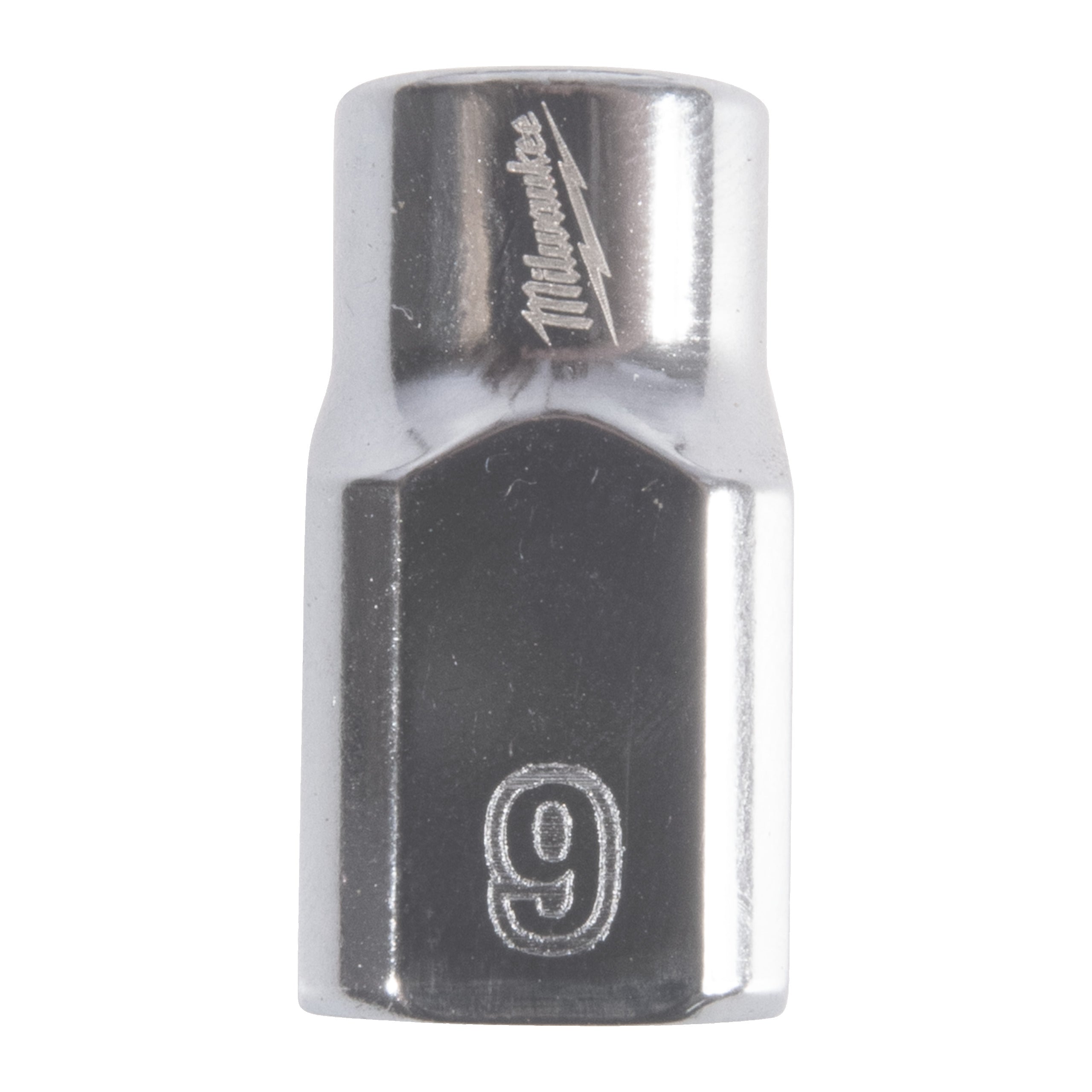 Cheie tubulară ⅜″ metrică, 12 puncte Milwaukee 3/8'' Drive Metric Standard 12-Point Socket - 9mm, cod 4932498801
