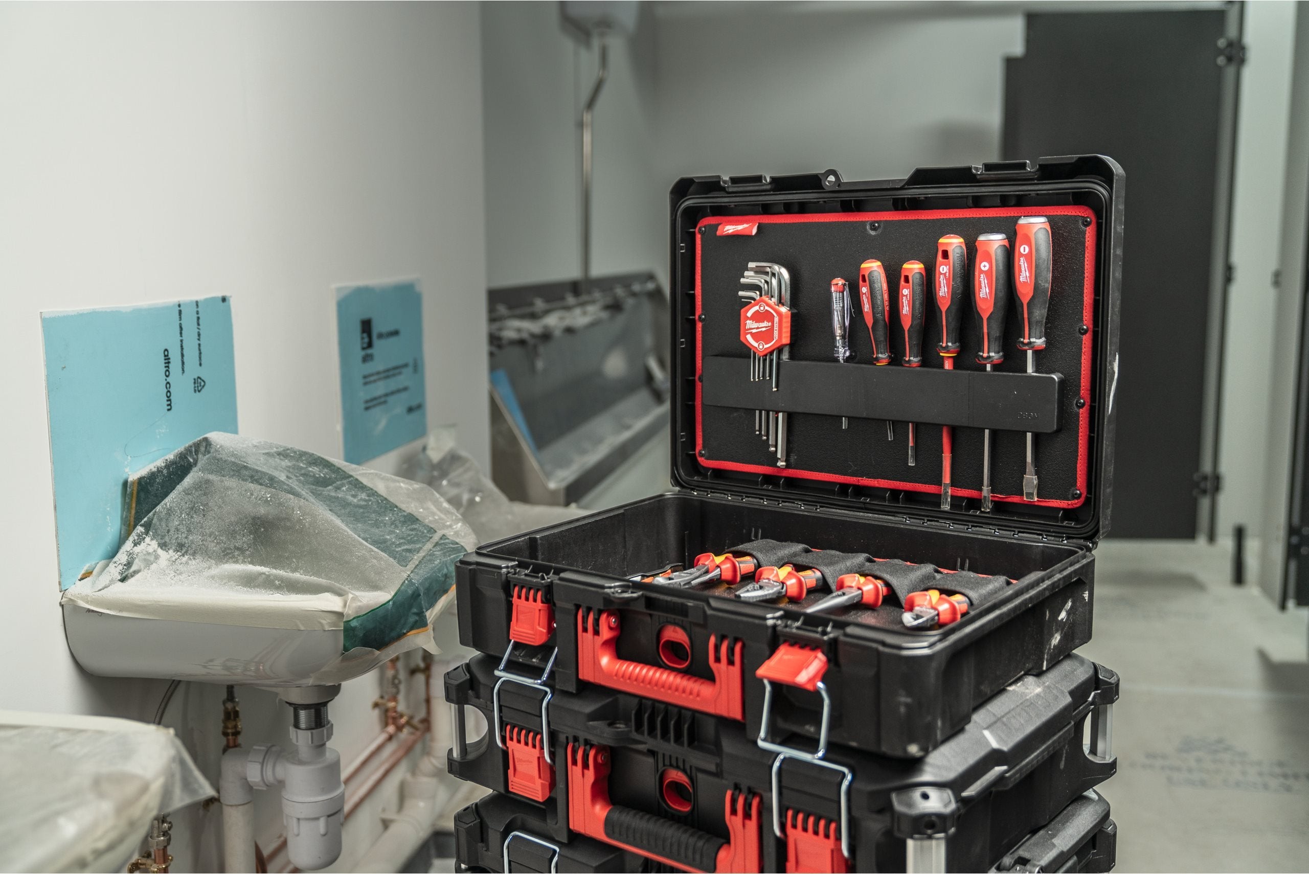Set PACKOUT™ 72 piese VDE pentru instalatori, cod 4932499467