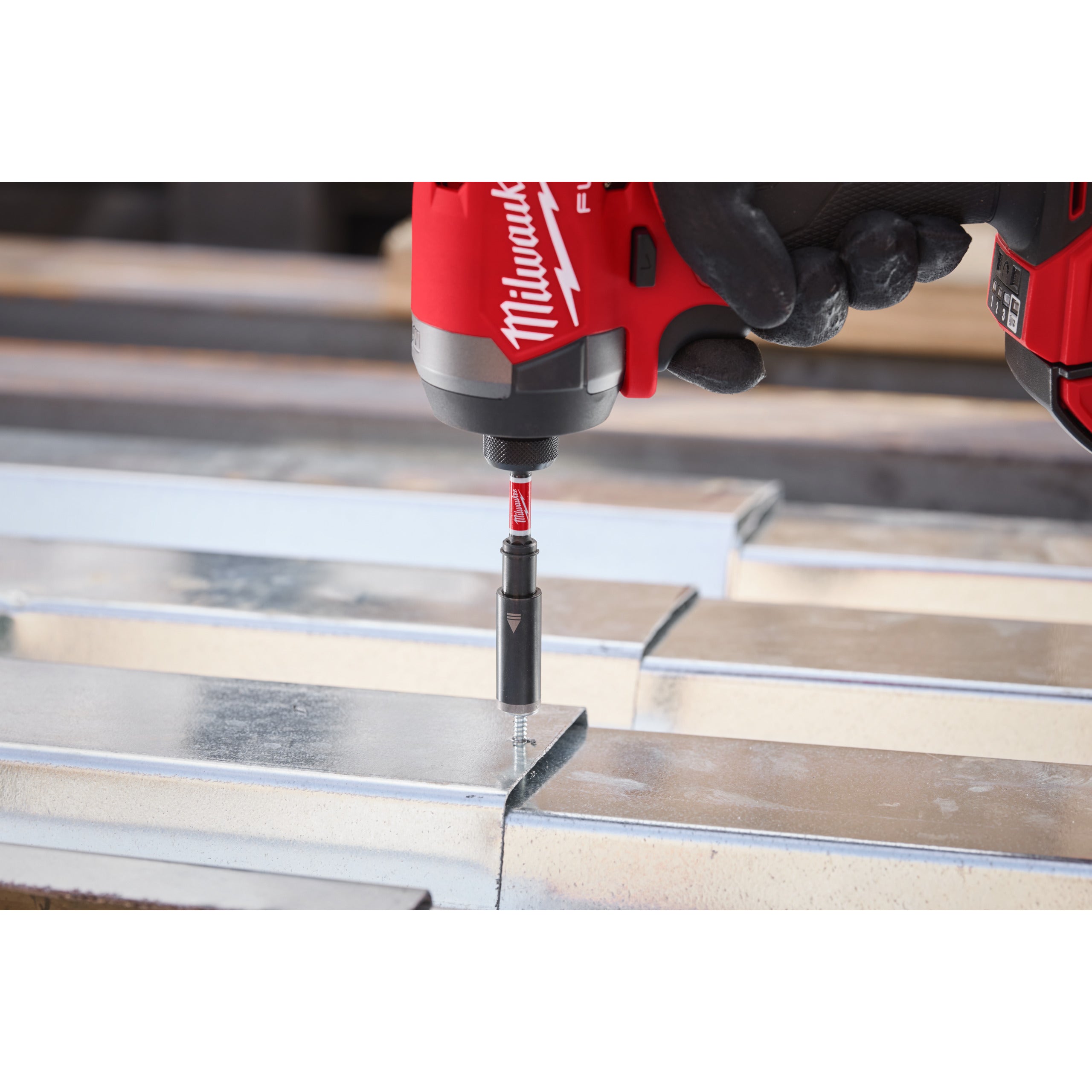 Suport magnetic pentru biți SHOCKWAVE™ IMPACT DUTY Milwaukee Bit Holder Mag screw engaging ShW 75mm, cod 4932500396