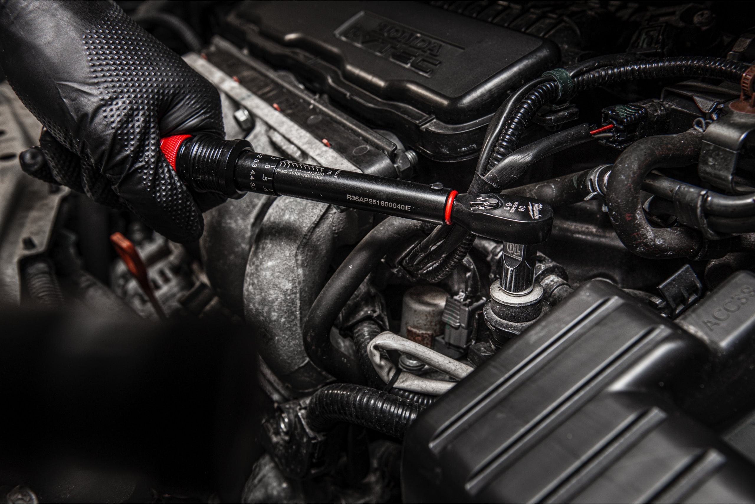 Cheie dinamometrică mecanică Milwaukee ¼″ 5-25NM, cod 4932500823