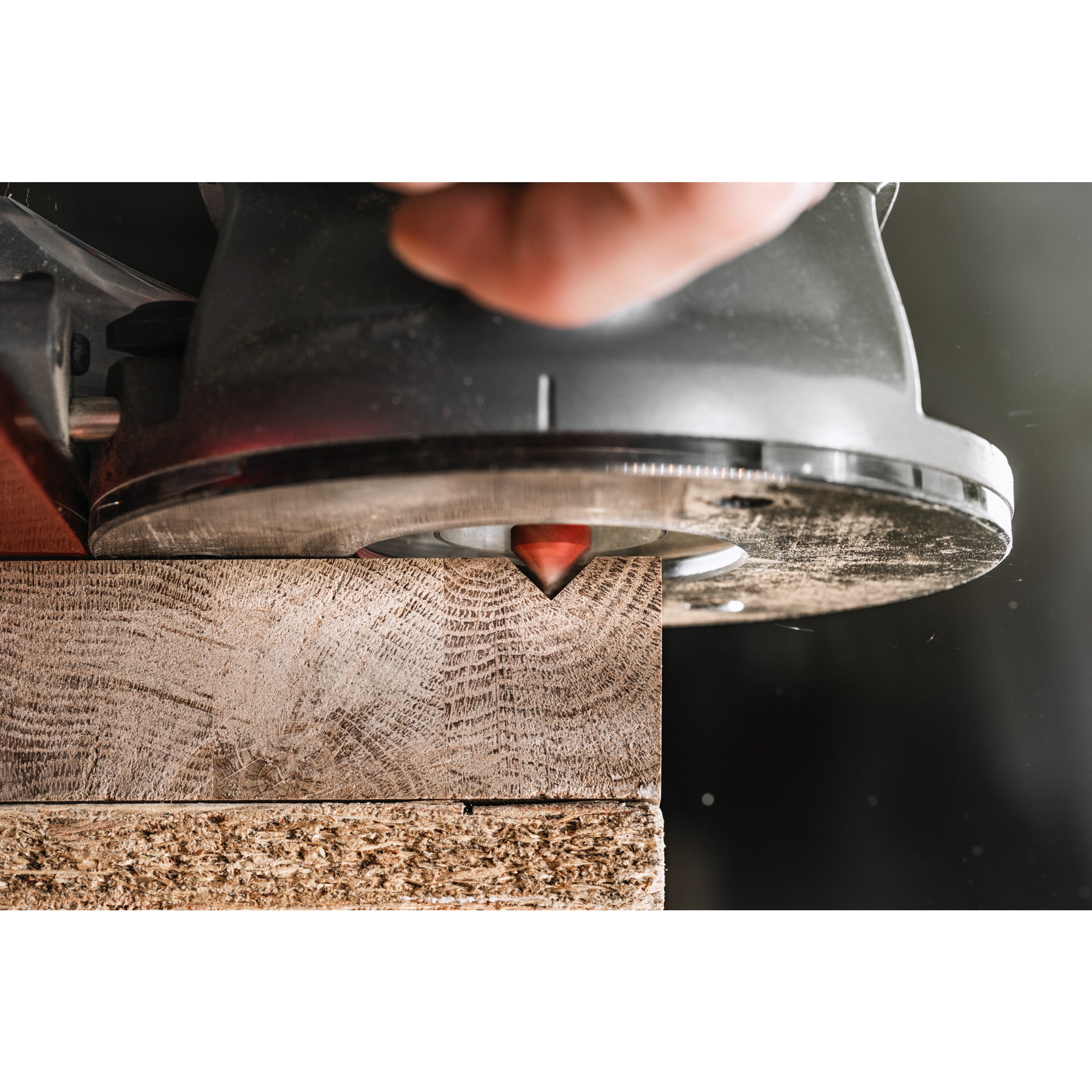 Freză pentru mașina de frezat Freze pentru caneluri în V Milwaukee Rtr B. S8 V-Groove 31.7/63.5mm, cod 4932500954