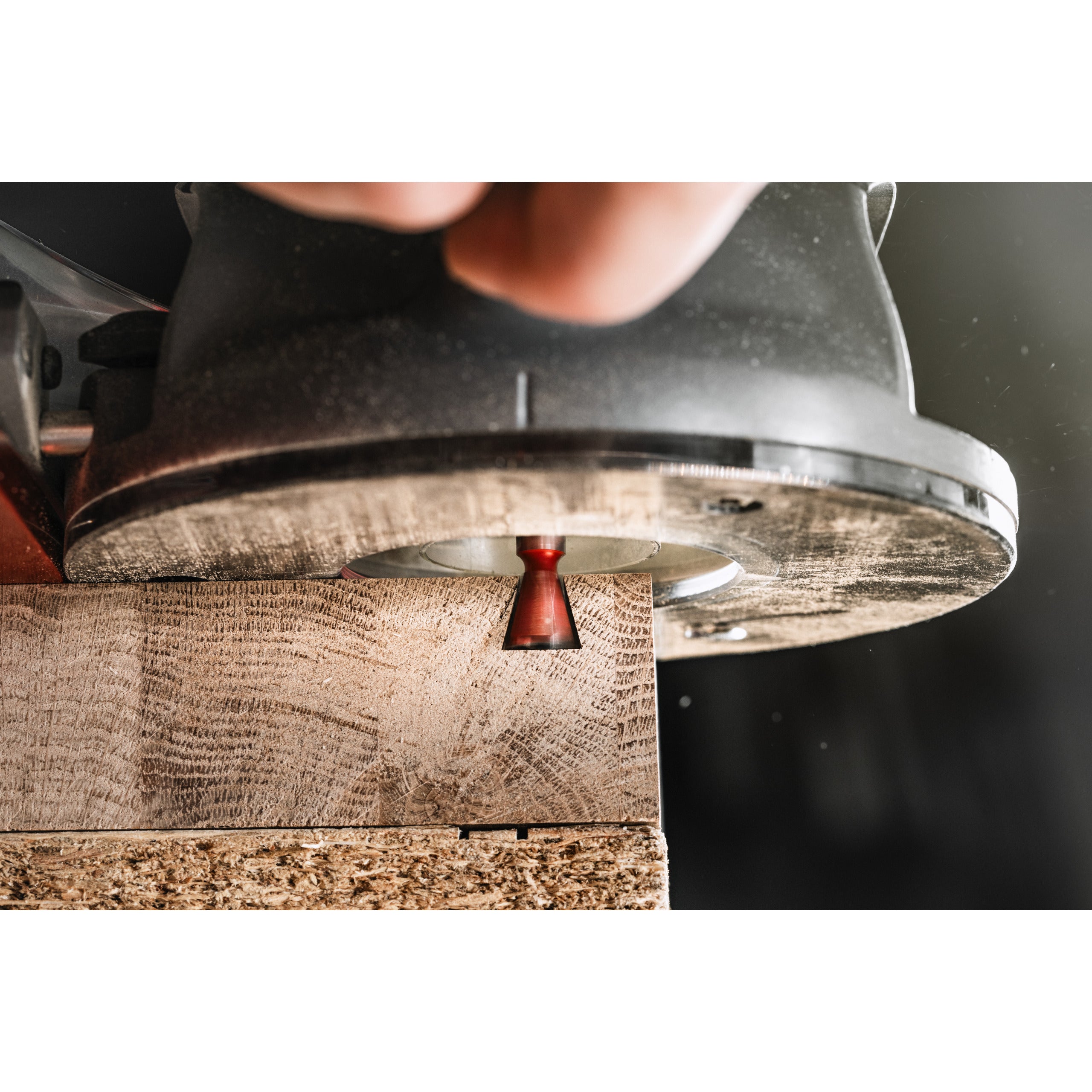 Freză pentru mașina de frezat Freze tip coadă de rândunică Milwaukee Rtr B. S8 Dovetail 12.7/52.4mm, cod 4932500978