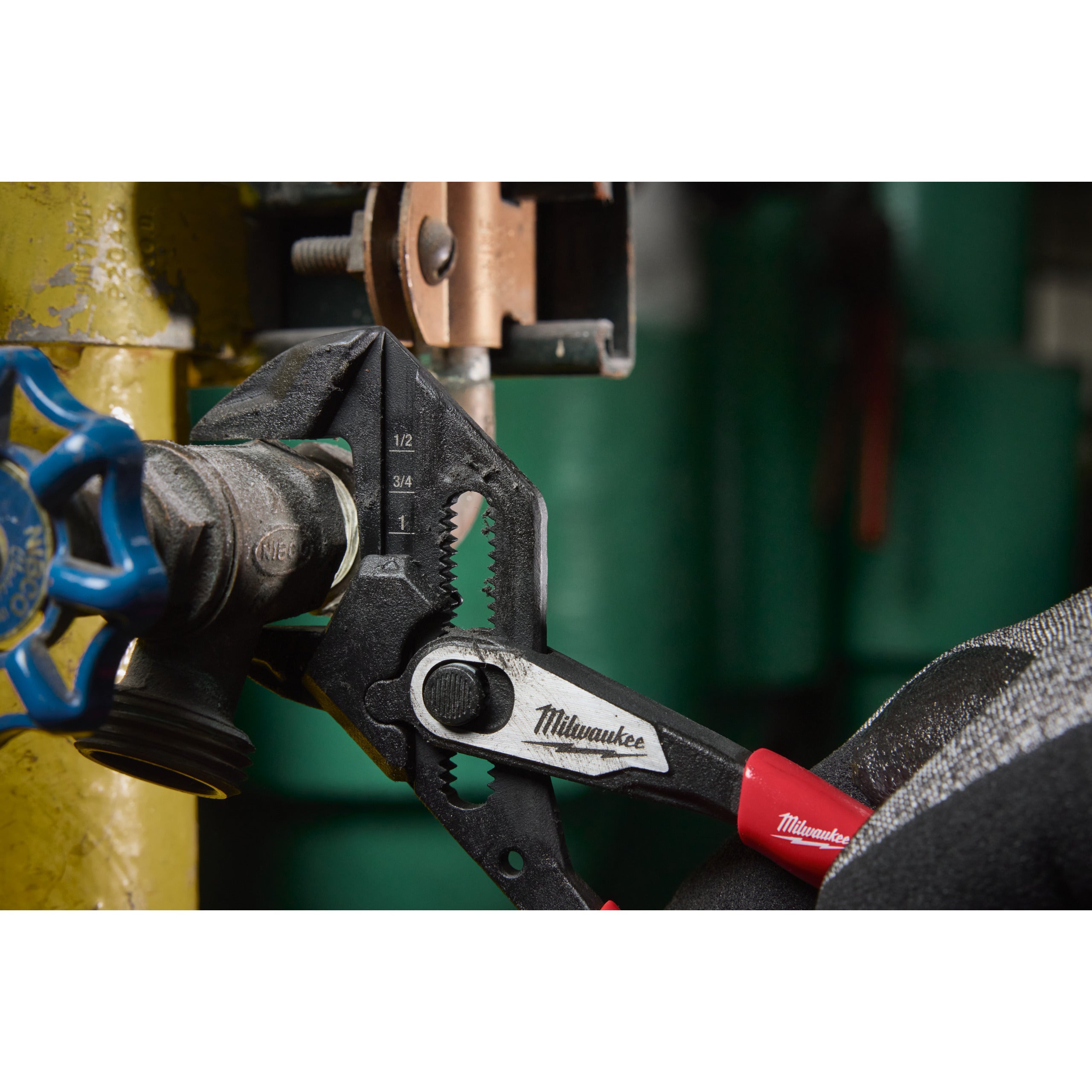 Clește tip cheie Milwaukee Pliers Wrench 180mm, cod 4932501149