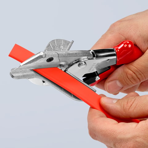 Foarfecă de tăiere la unghi pentru profile plastic și cauciuc KNIPEX 9435215