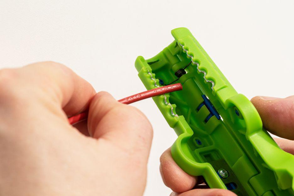 Dezizolator Quadro No.16 Green Line (gama verde) Weicon, cod 55000016 - BIG STORE (Dynamic Tools SRL)