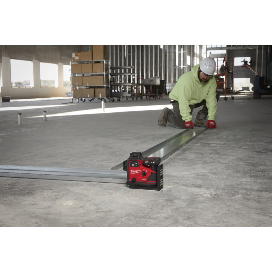 Nivelă laser verde 360° cu 3 planuri Milwaukee M12™ A3PLO-0C, fără acumulator, fără încărcător, 1 x cutie plastic, cod 4933499001