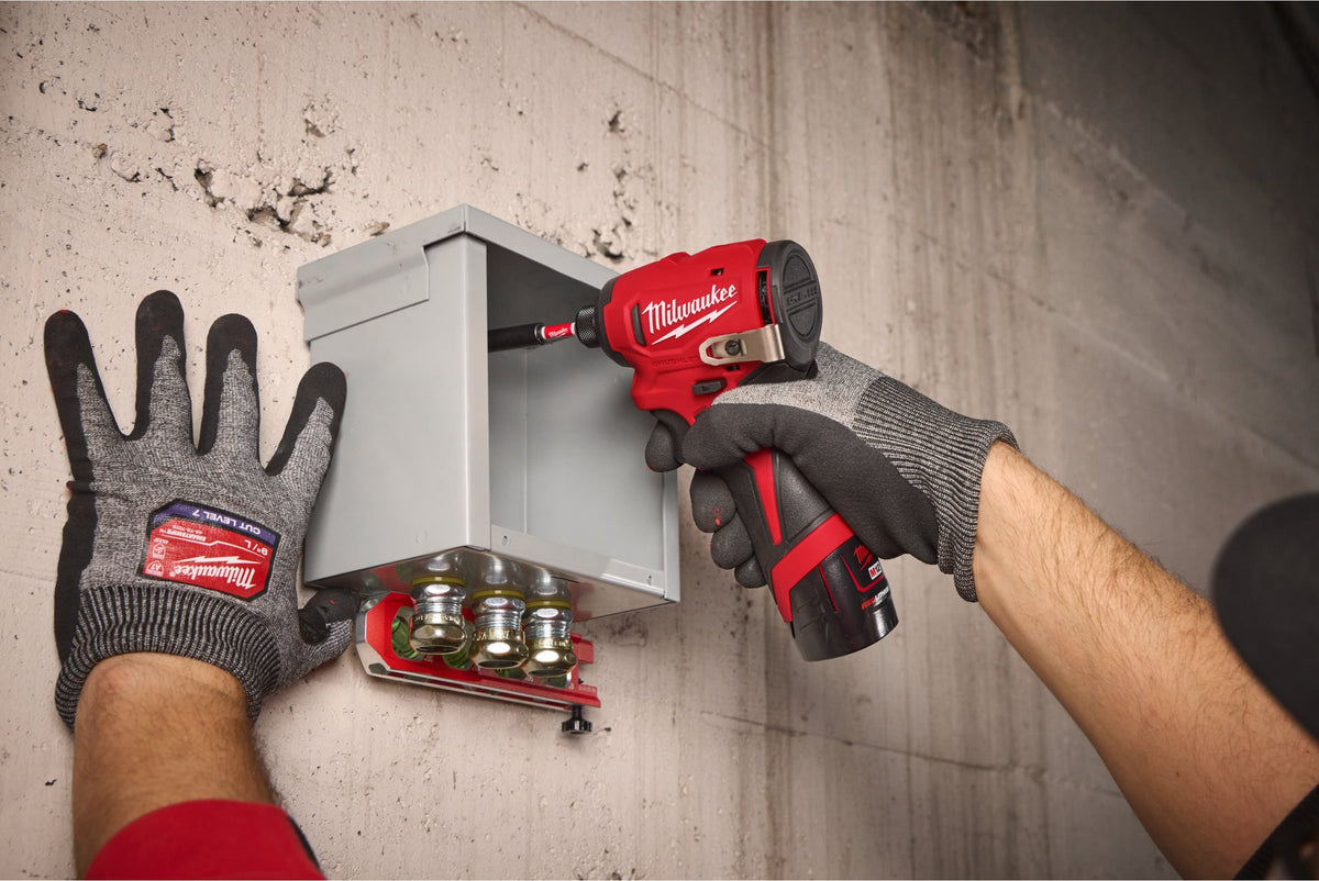 Set de scule fără perii Milwaukee M12 BLPP2D-202B, cod 4933500139