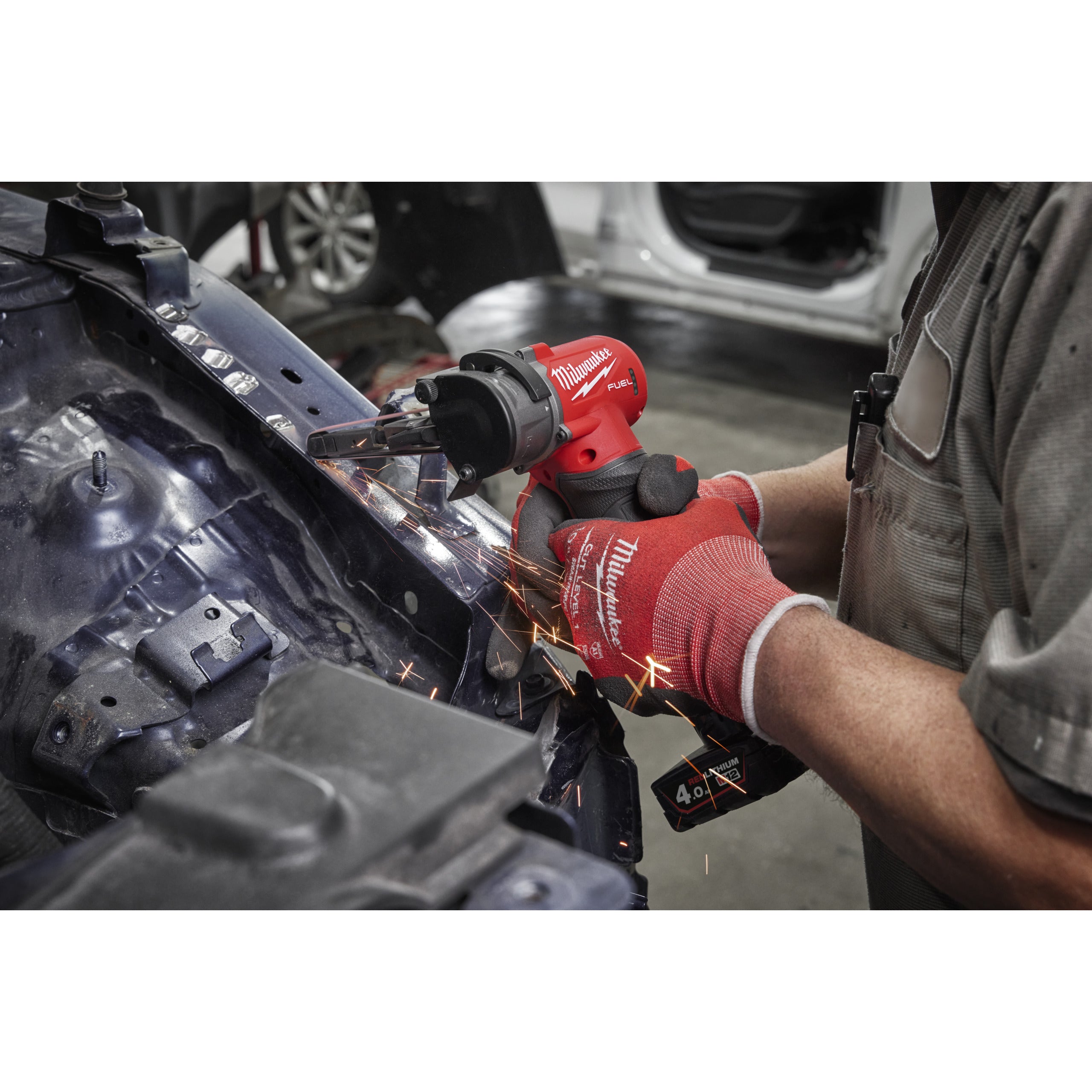 Șlefuitor cu bandă Milwaukee M12 FBFL10-0 FUEL™ 10 mm, cod 4933480958