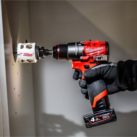 Mașină de găurit/înșurubat Milwaukee M12FDD2-602X, 2 x acumulator M12 B6, 1 x încărcător C12 C, 1 x cutie HD, cod 4933479875