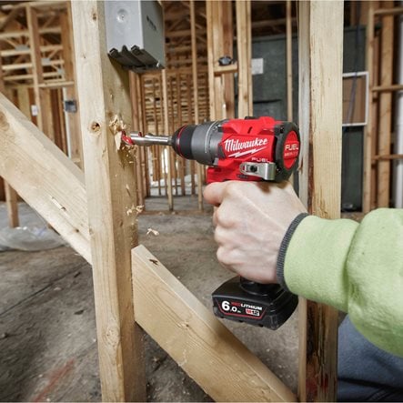Mașină de găurit/înșurubat Milwaukee M12FDD2-602X, 2 x acumulator M12 B6, 1 x încărcător C12 C, 1 x cutie HD, cod 4933479875