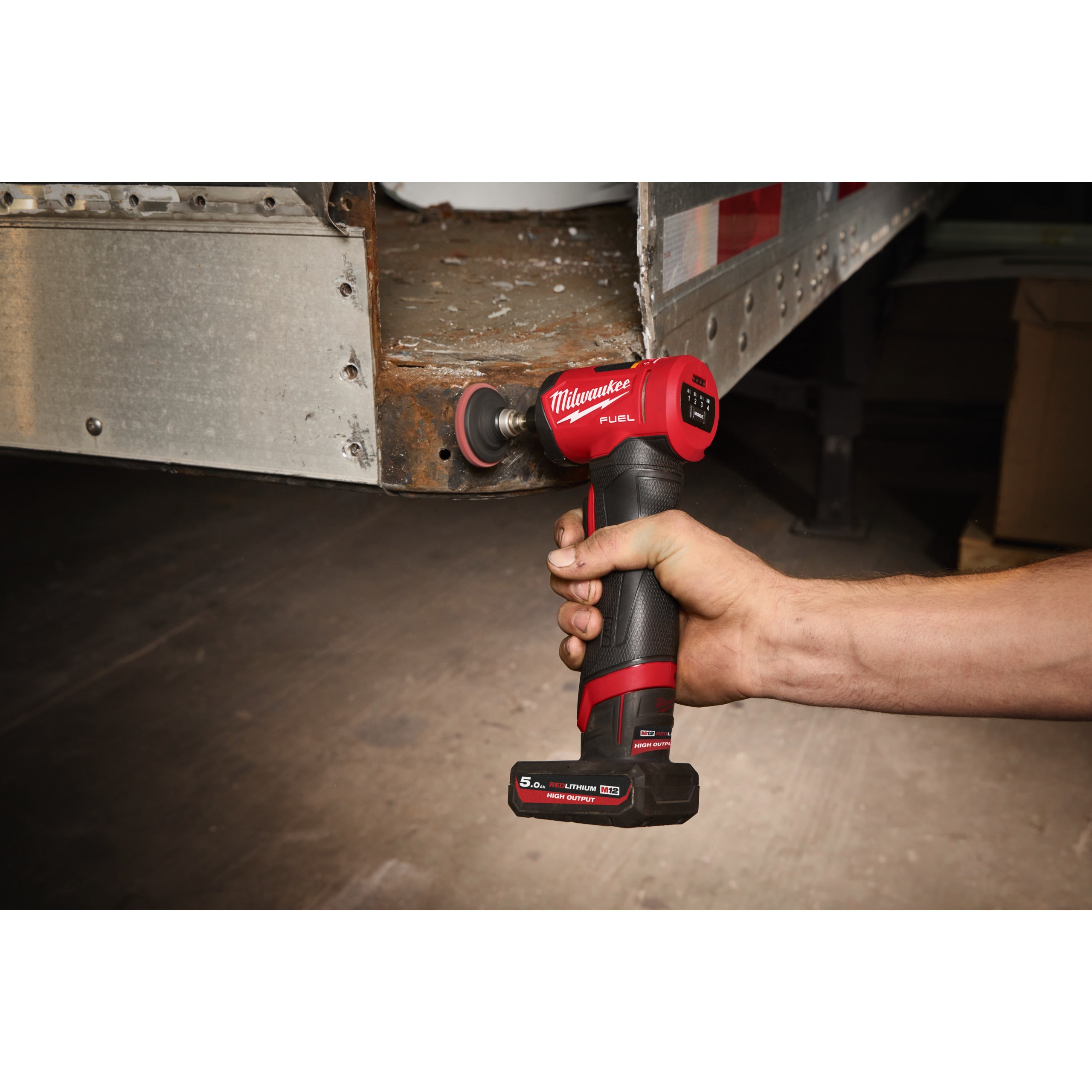 Polizor unghiular Milwaukee M12 FDGA2-0 FUEL™ cu viteză variabilă, cod 4933498979
