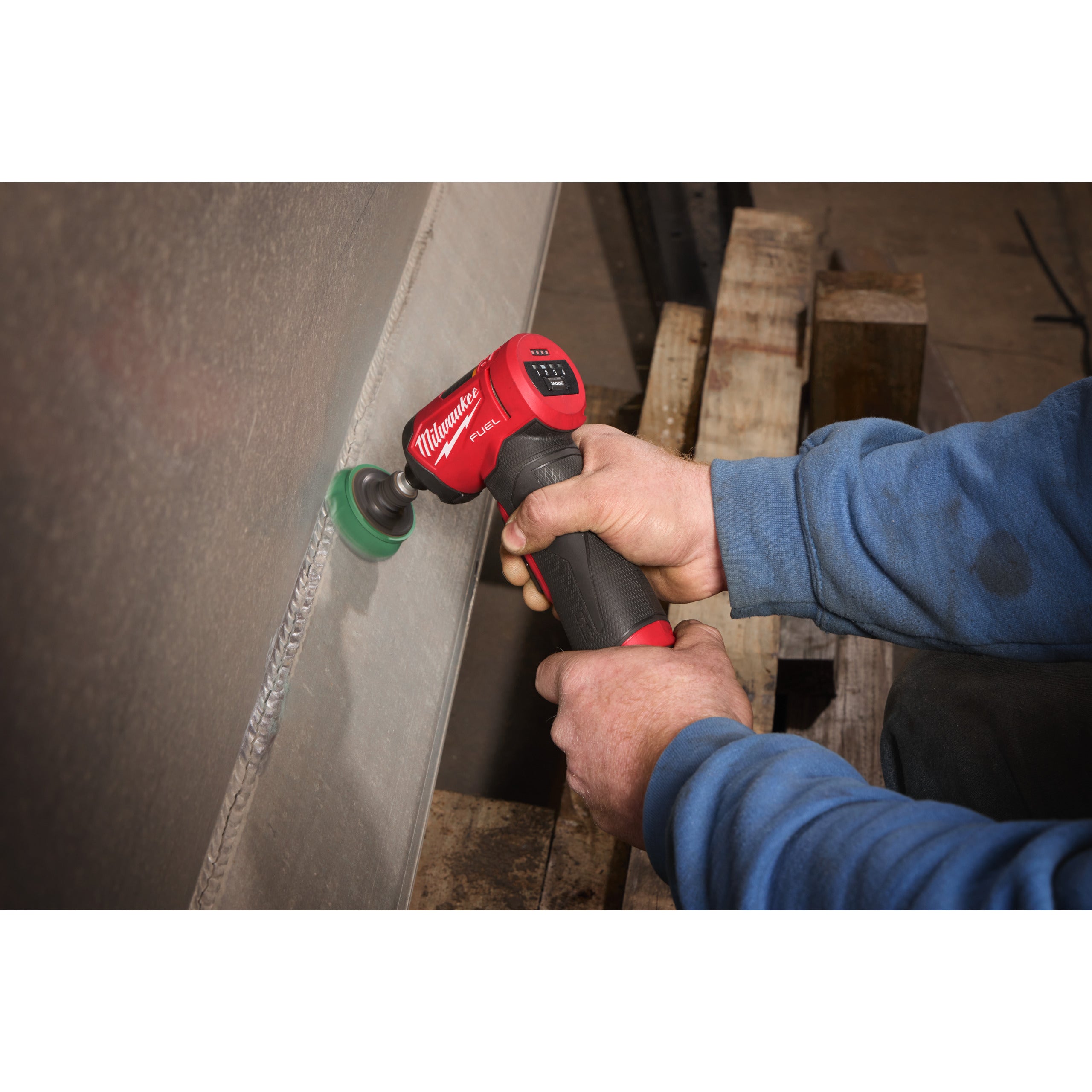 Polizor unghiular Milwaukee M12 FDGA2-522B FUEL™ cu viteză variabilă, cod 4933498980