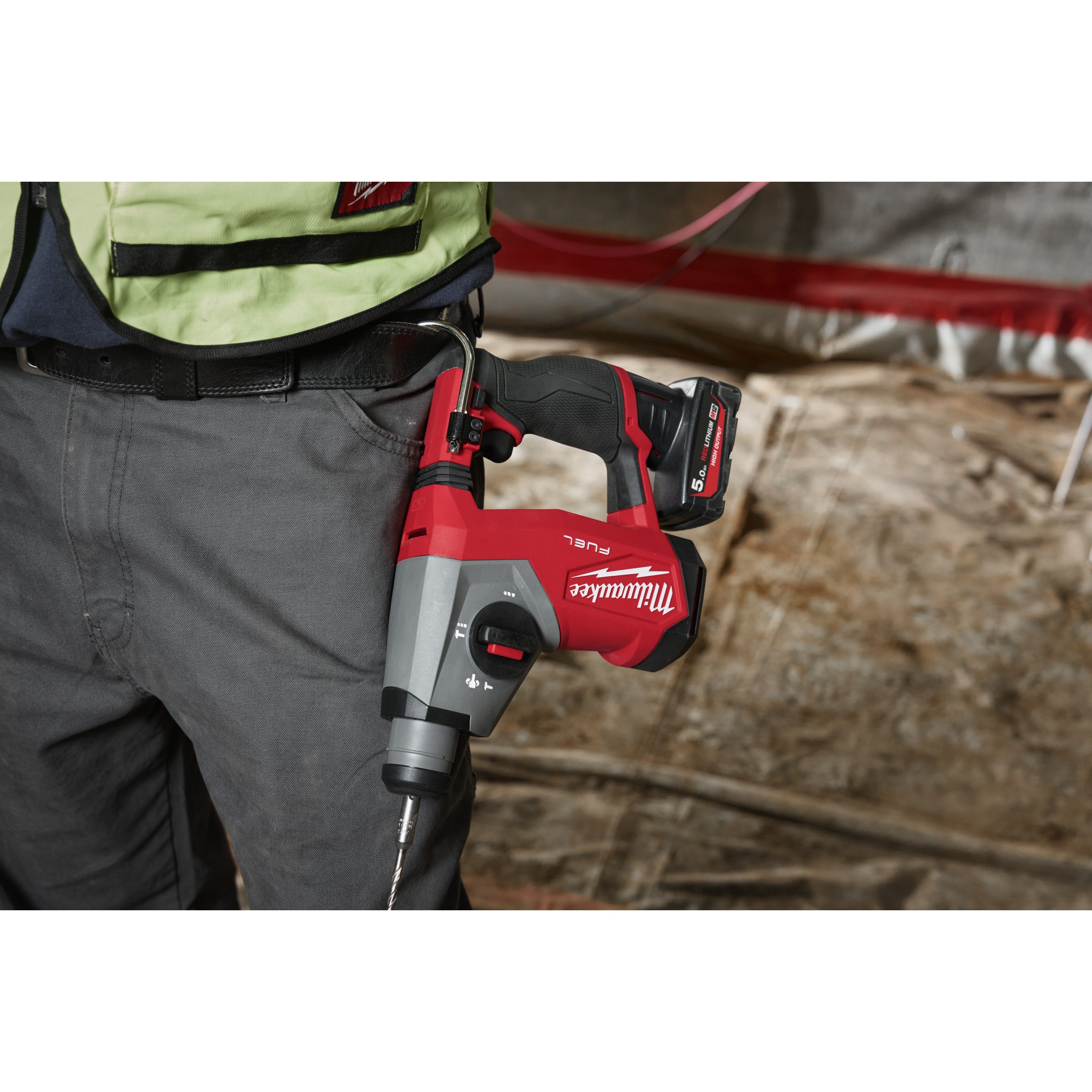 Ciocan rotopercutor SDS-plus Milwaukee M12 FHAC16-502X FUEL™ compact 16 mm, cod 4933499185